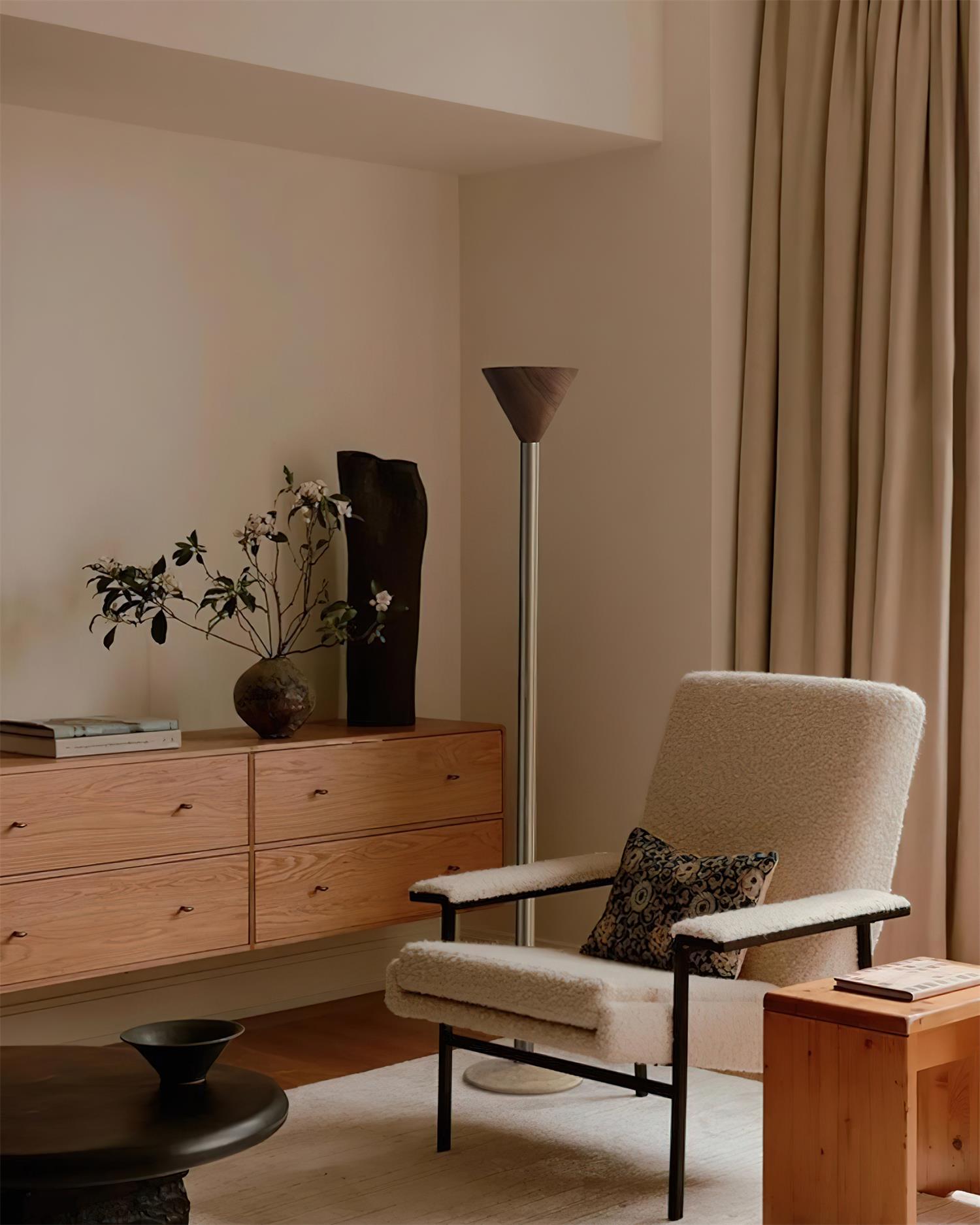 Dorian Floor Lamp