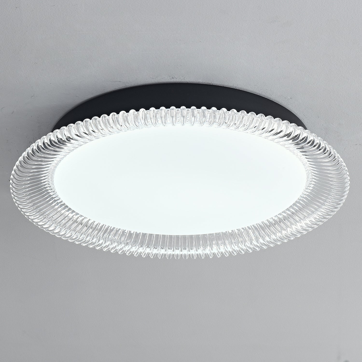 Lustra Ceiling Light Vanguard Acrylic Ring-Neutral Decor