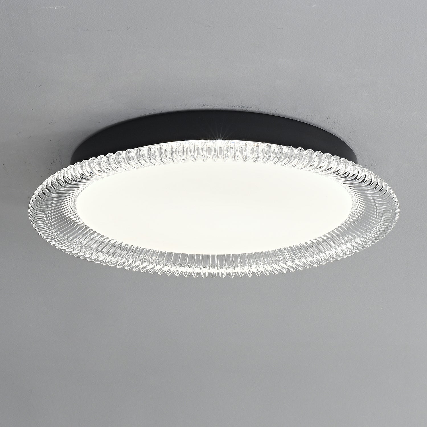 Lustra Ceiling Light Vanguard Acrylic Ring-Neutral Decor