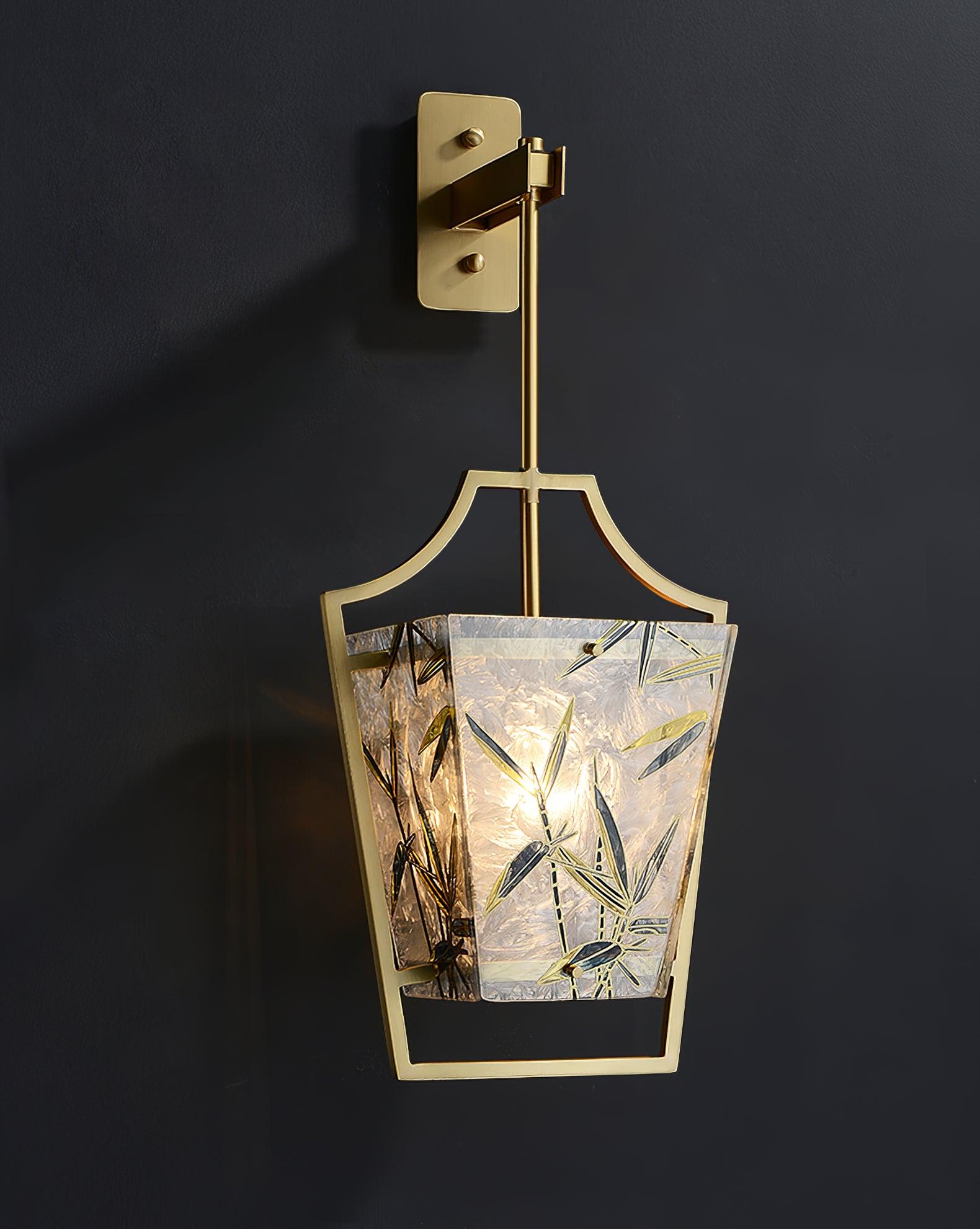 Zenith Elegant Brass Single Sconce-Neutral Decor