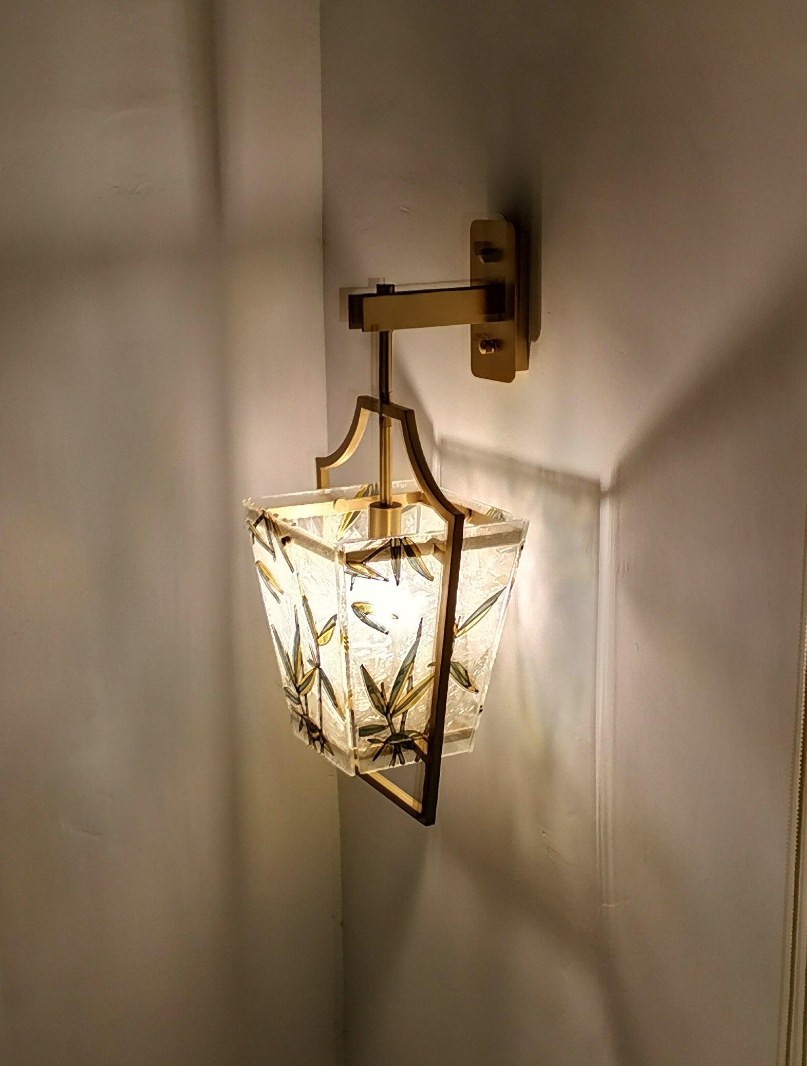 Zenith Elegant Brass Single Sconce-Neutral Decor
