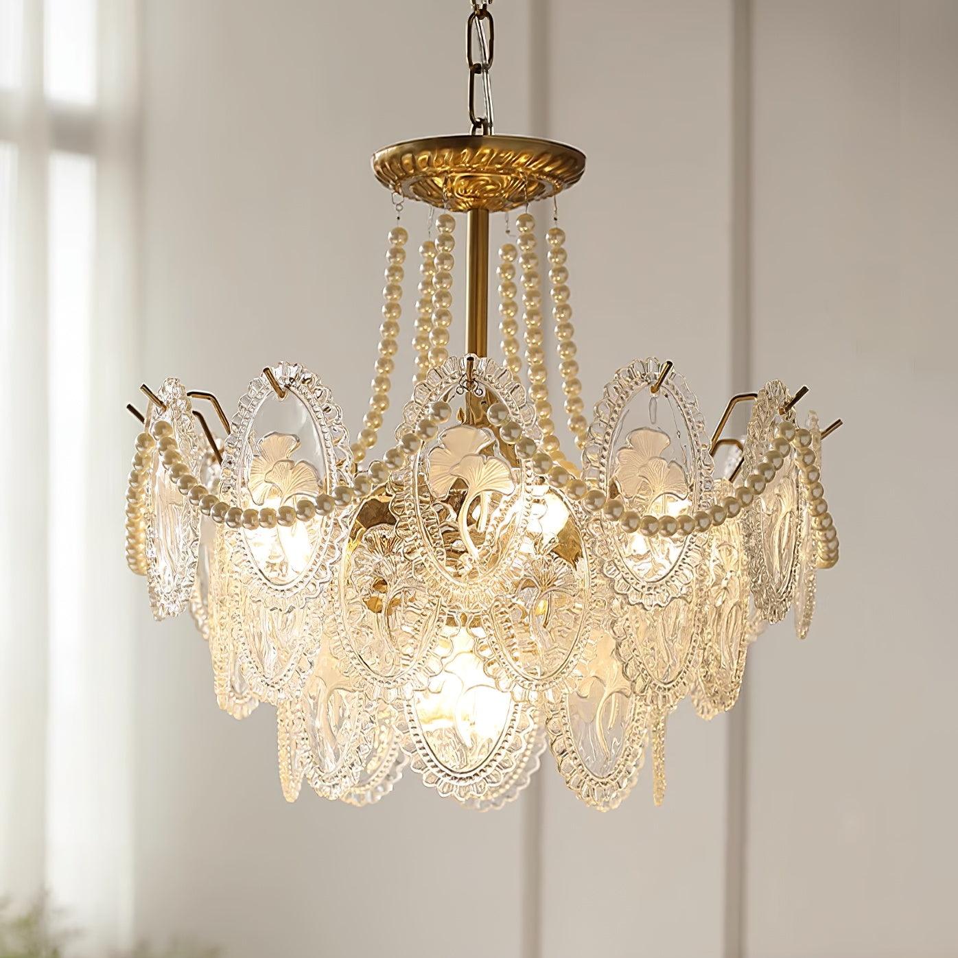Havin Chandelier Lustrous pearls
