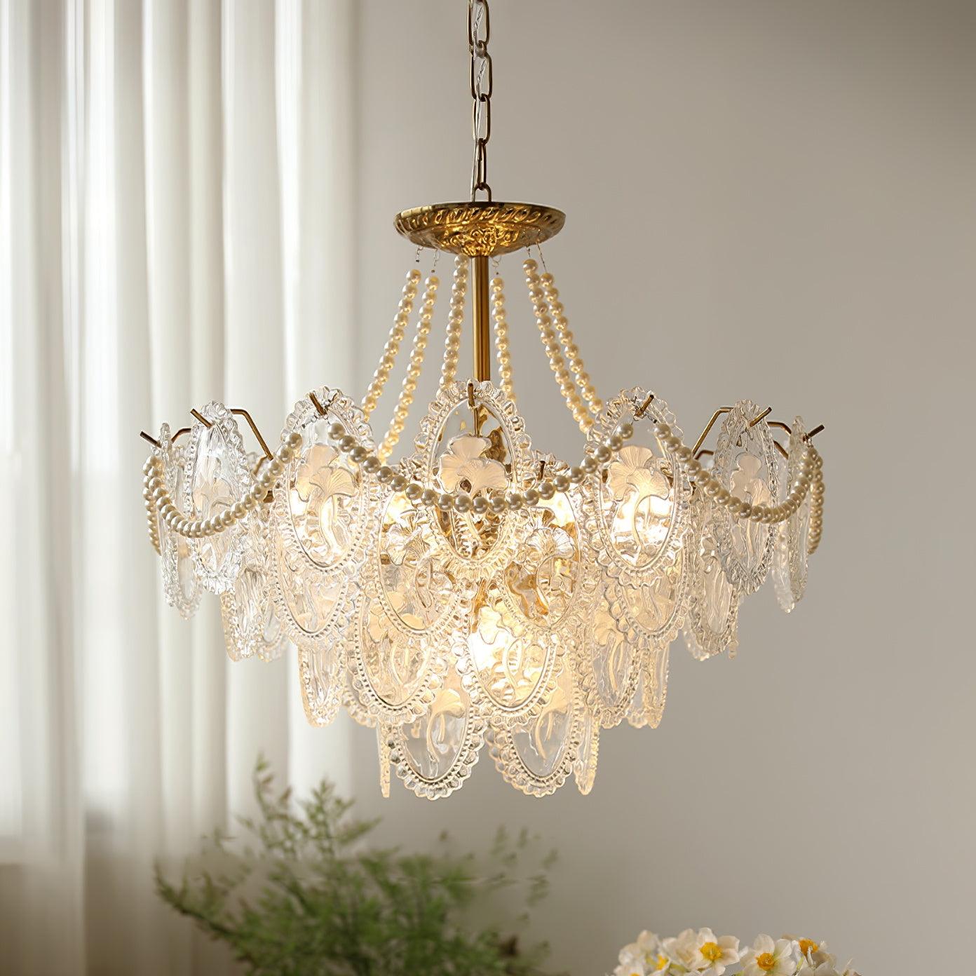 Havin Chandelier Lustrous pearls