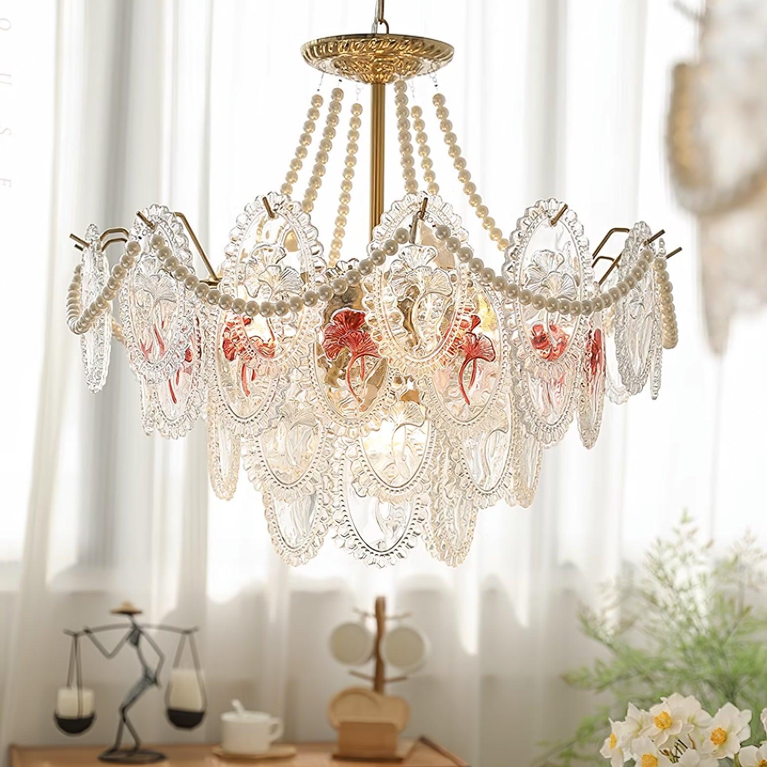 Havin Chandelier Lustrous pearls