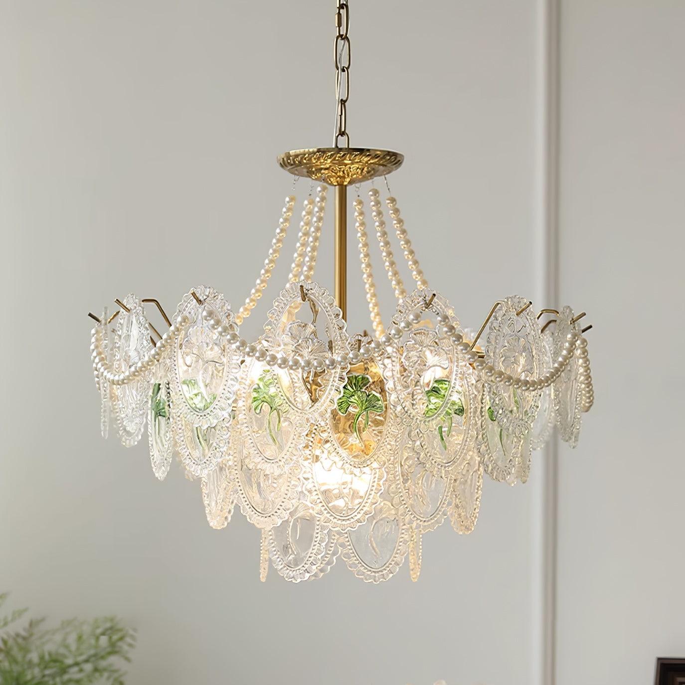 Havin Chandelier Lustrous pearls