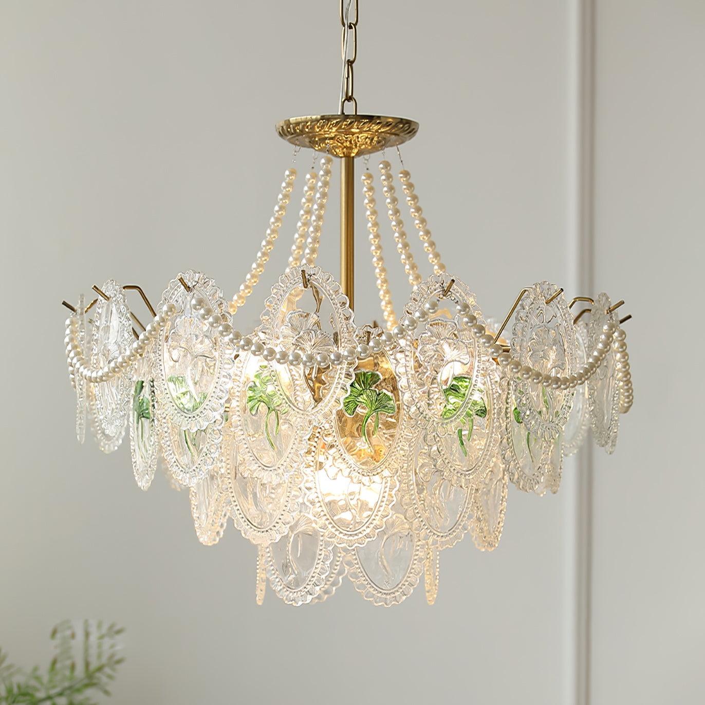 Havin Chandelier Lustrous pearls