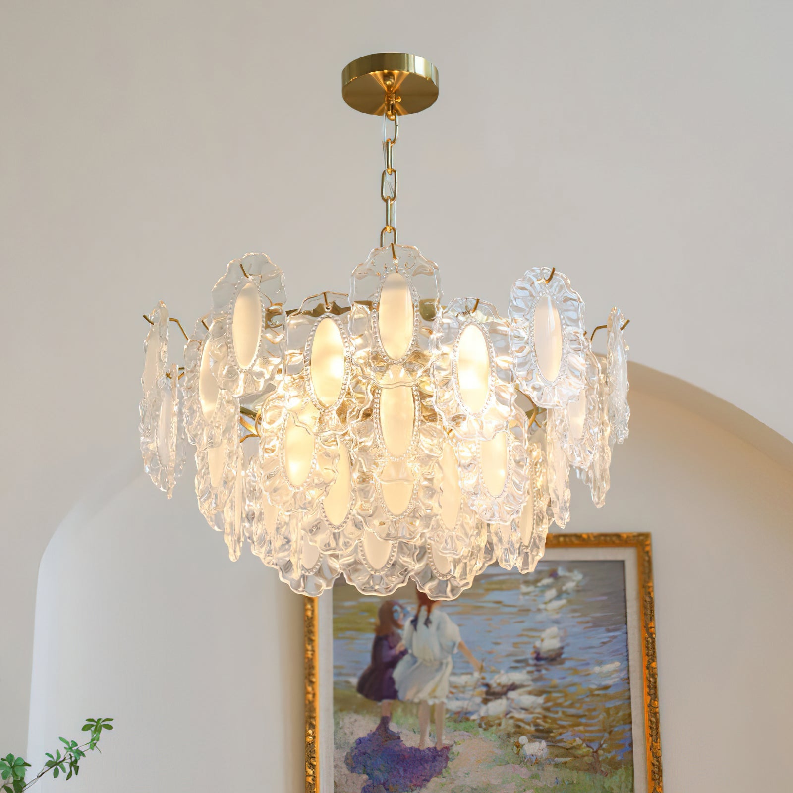 Vivienne Chandelier