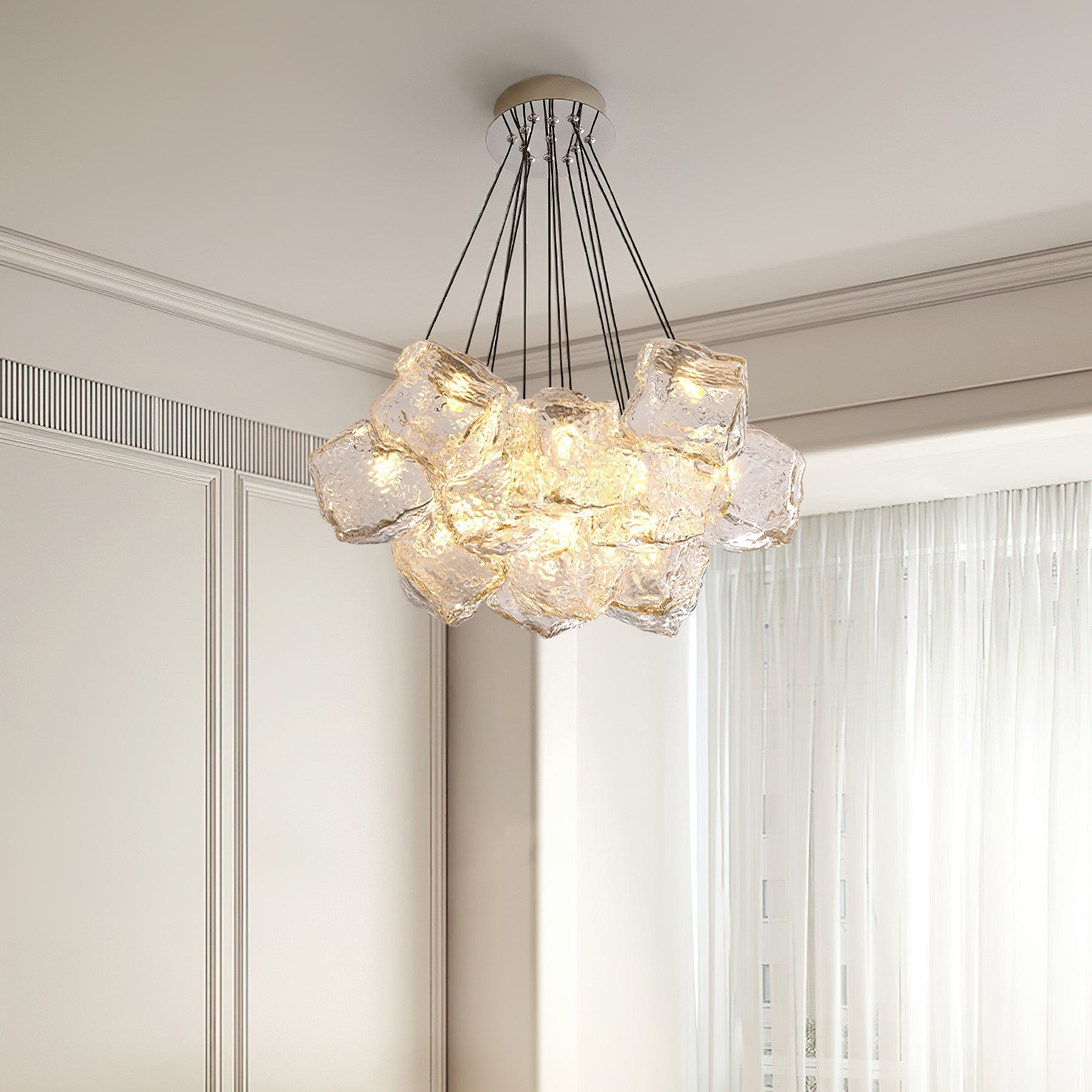 Aurora Chandelier Ice Sparkling-Neutral Decor