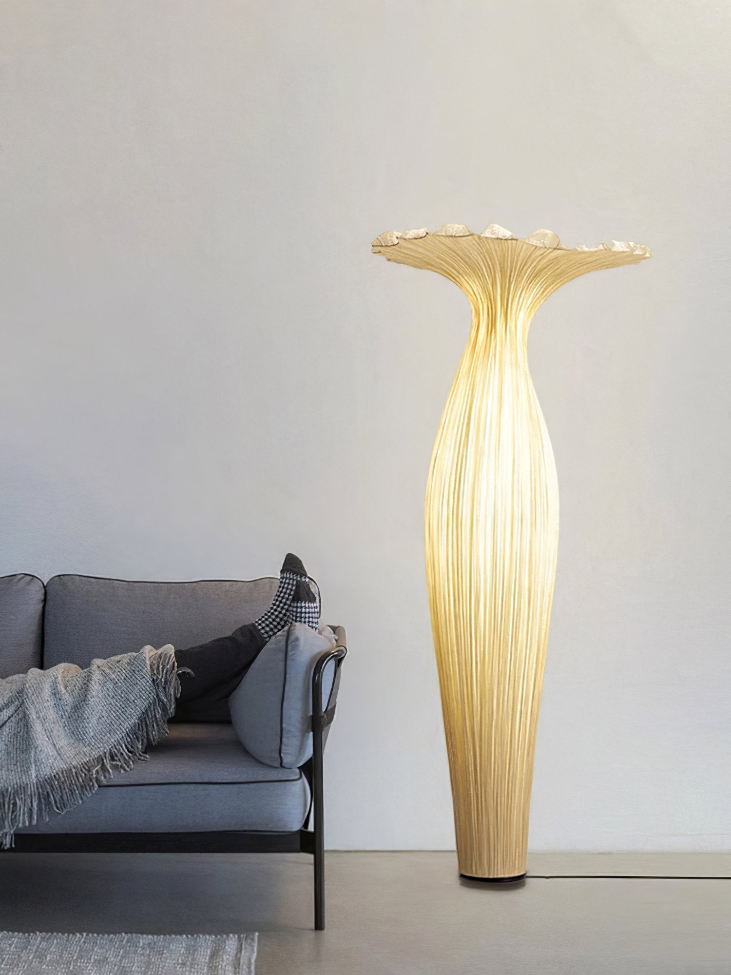 Zarinir Organic Fabric Floor Lamp-Neutral Decor