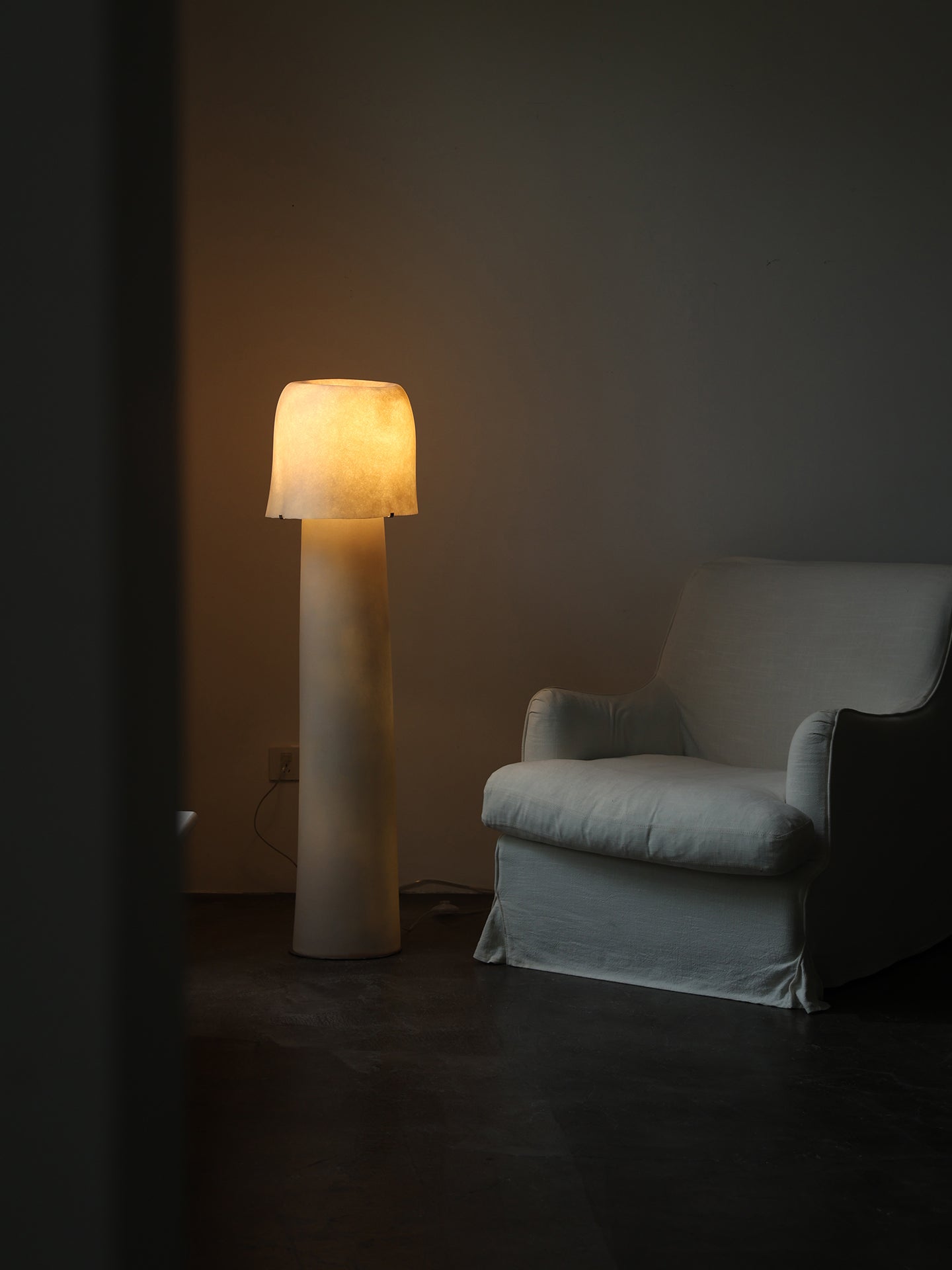 Aerval Floor Lamp-Neutral Decor