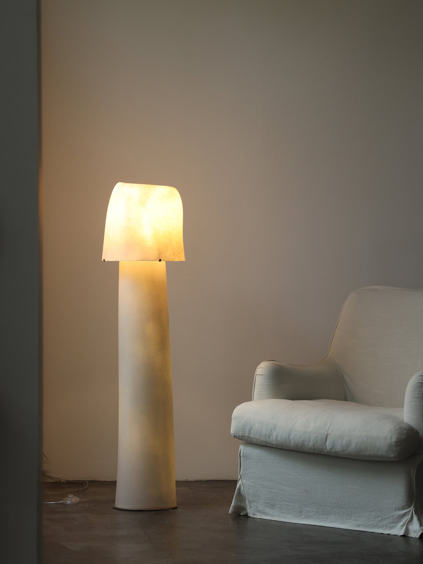Aerval Floor Lamp-Neutral Decor