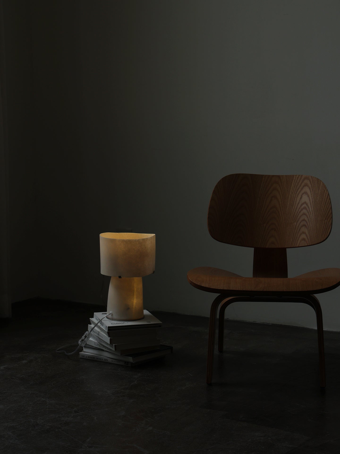 Lirvyn Table Lamp-Neutral Decor