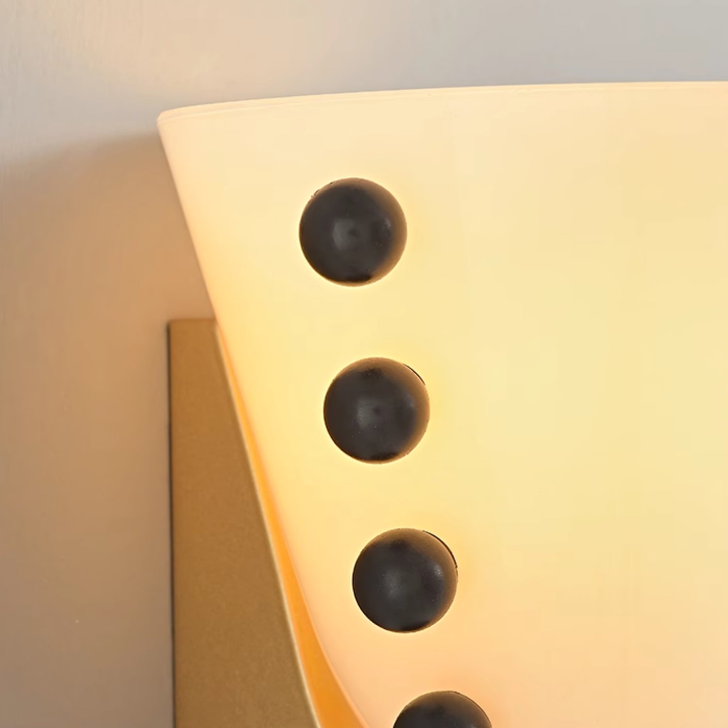 Dominic Minimalist Glass Wall Lamp-Neutral Decor