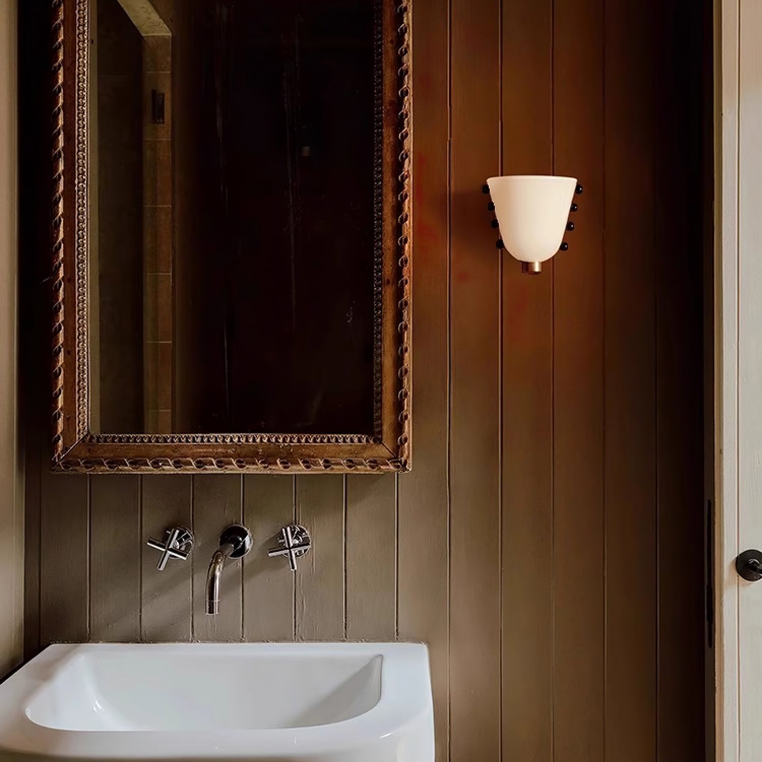 Dominic Minimalist Glass Wall Lamp-Neutral Decor