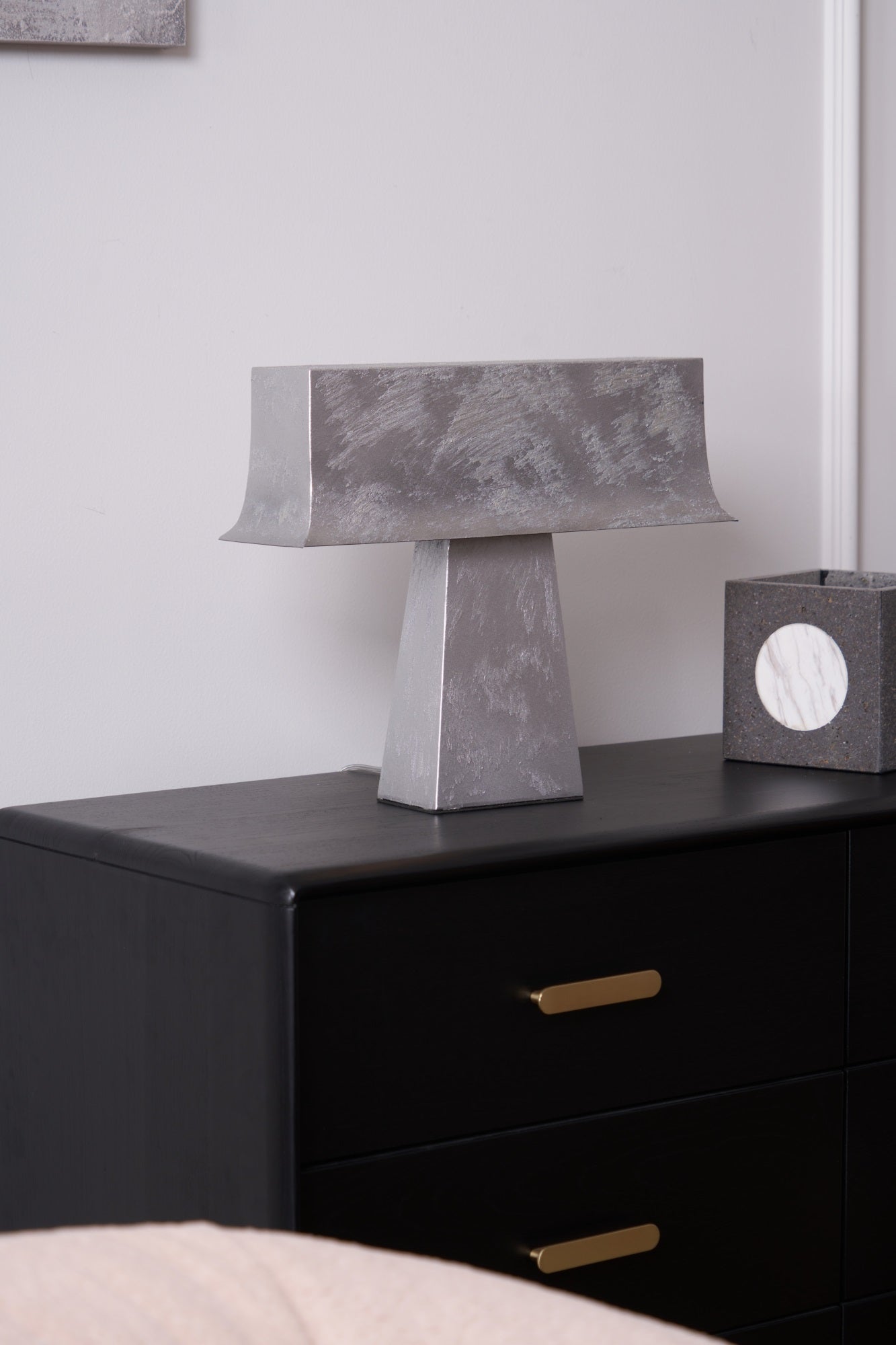 Slate Minimalist Antique Table Lamp-Neutral Decor