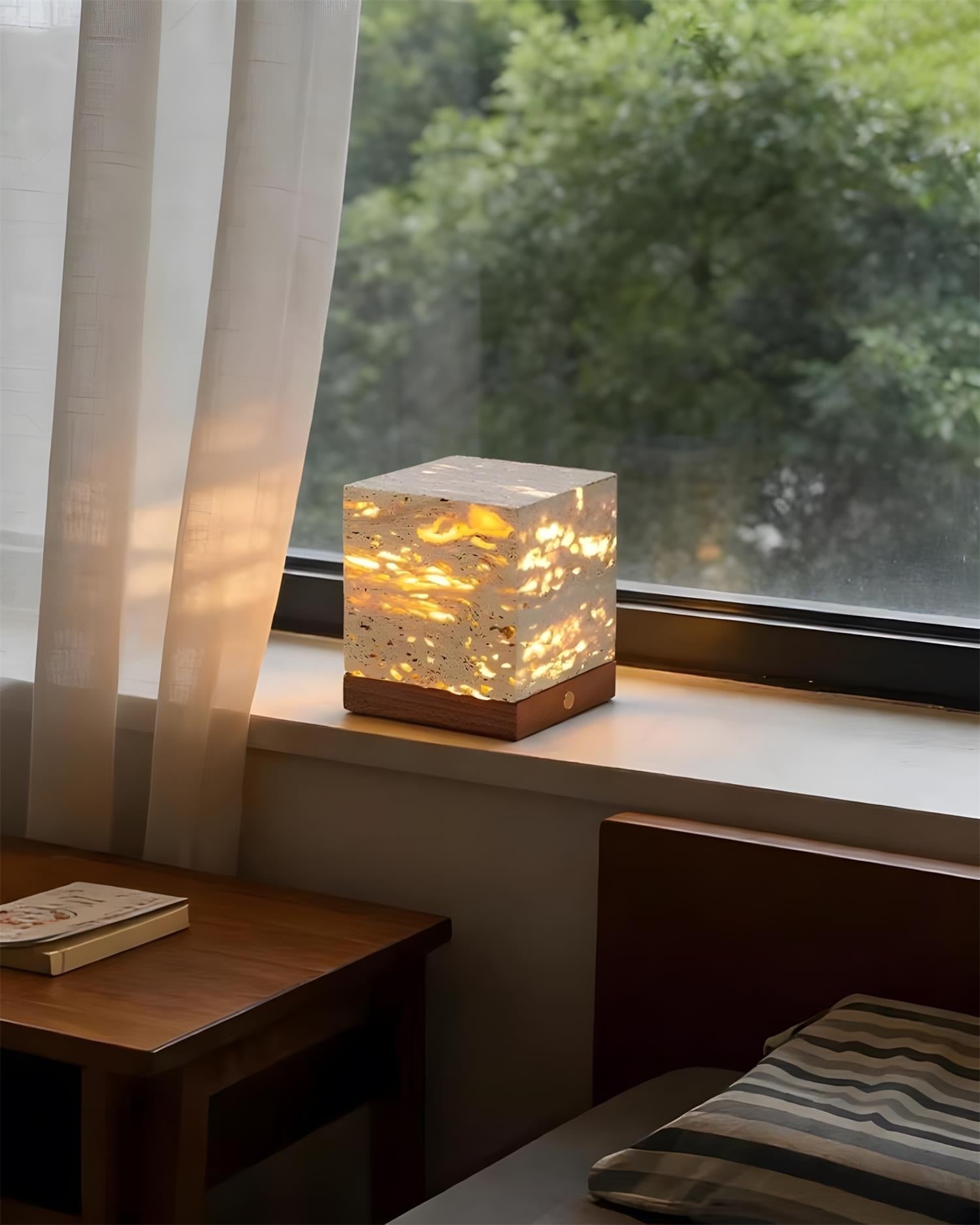 Obelisk Table Lamp