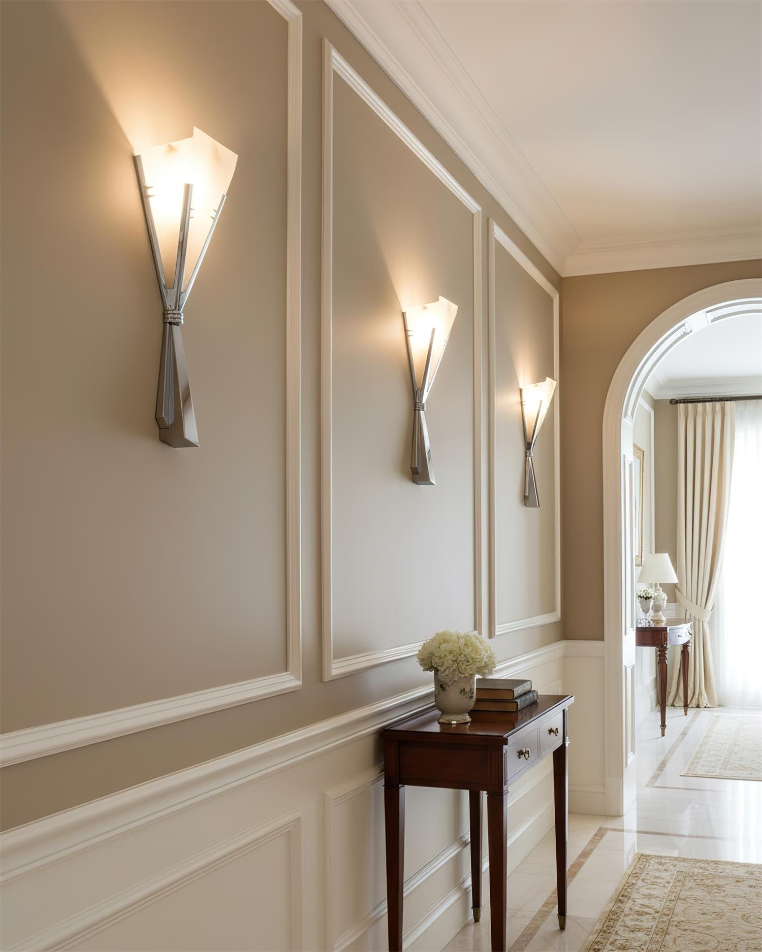 Isolde Wall Lamp