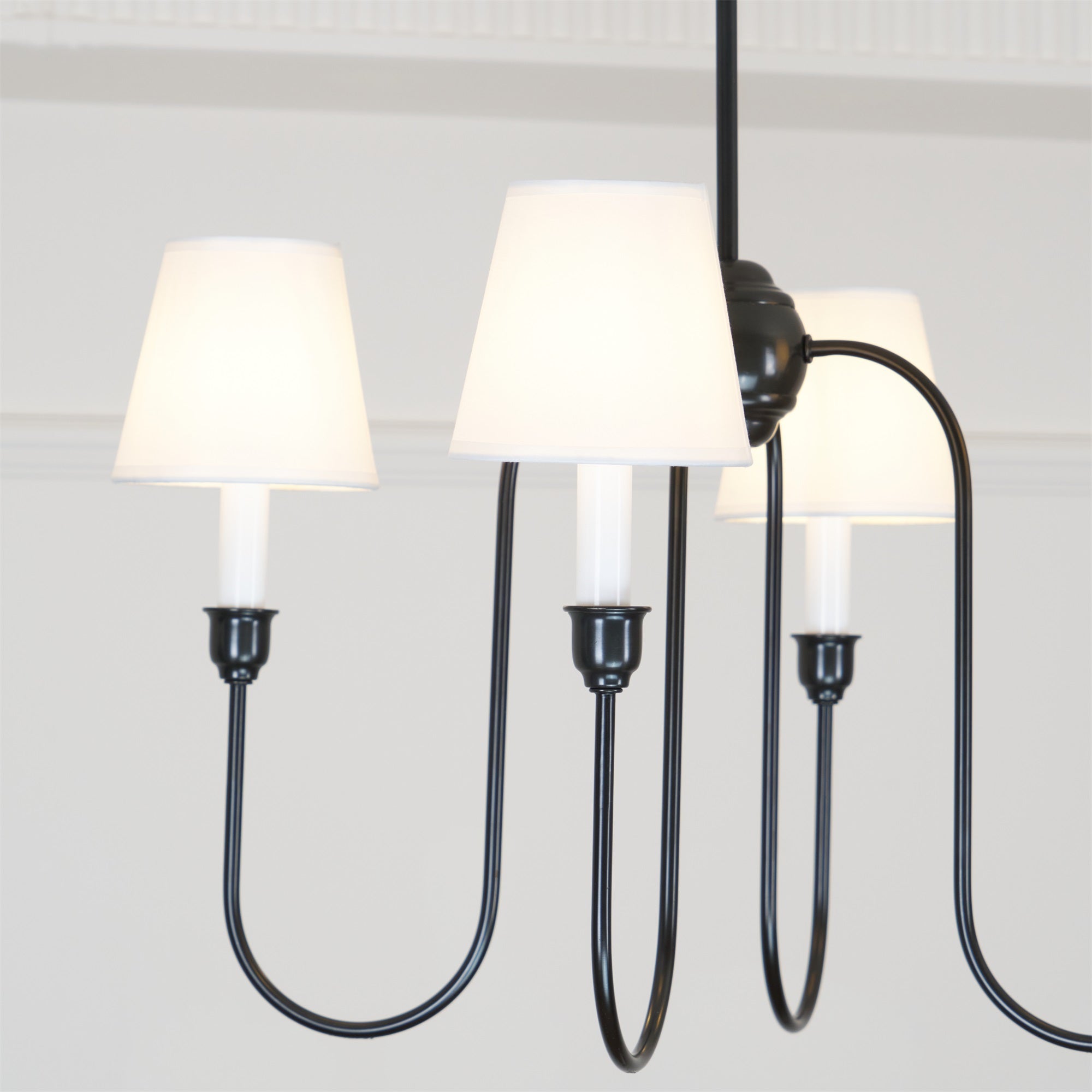 Vivienne Chandelier