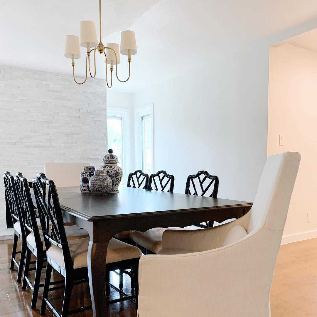 Vivienne Chandelier