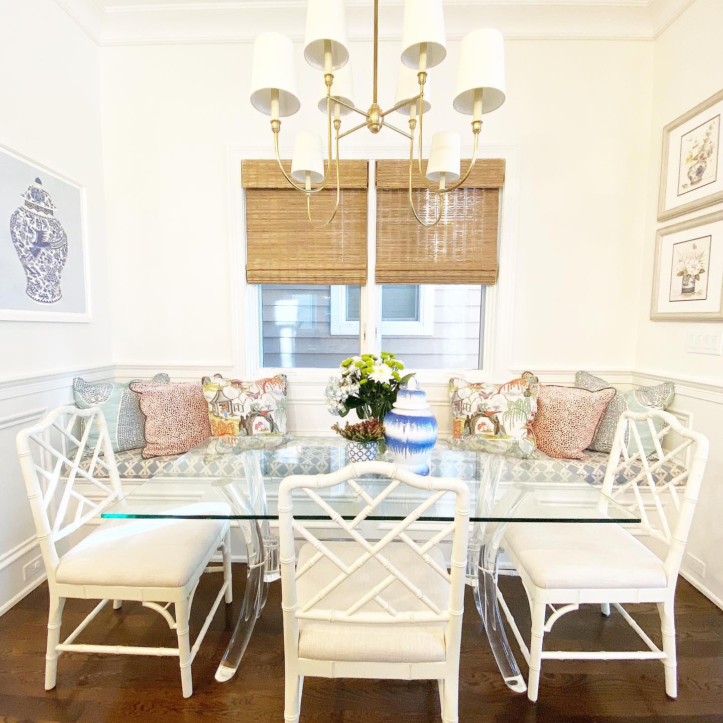 Vivienne Chandelier