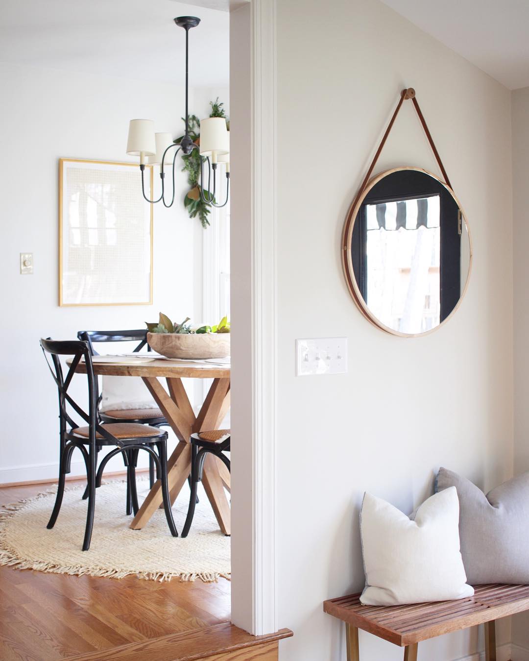Vivienne Chandelier