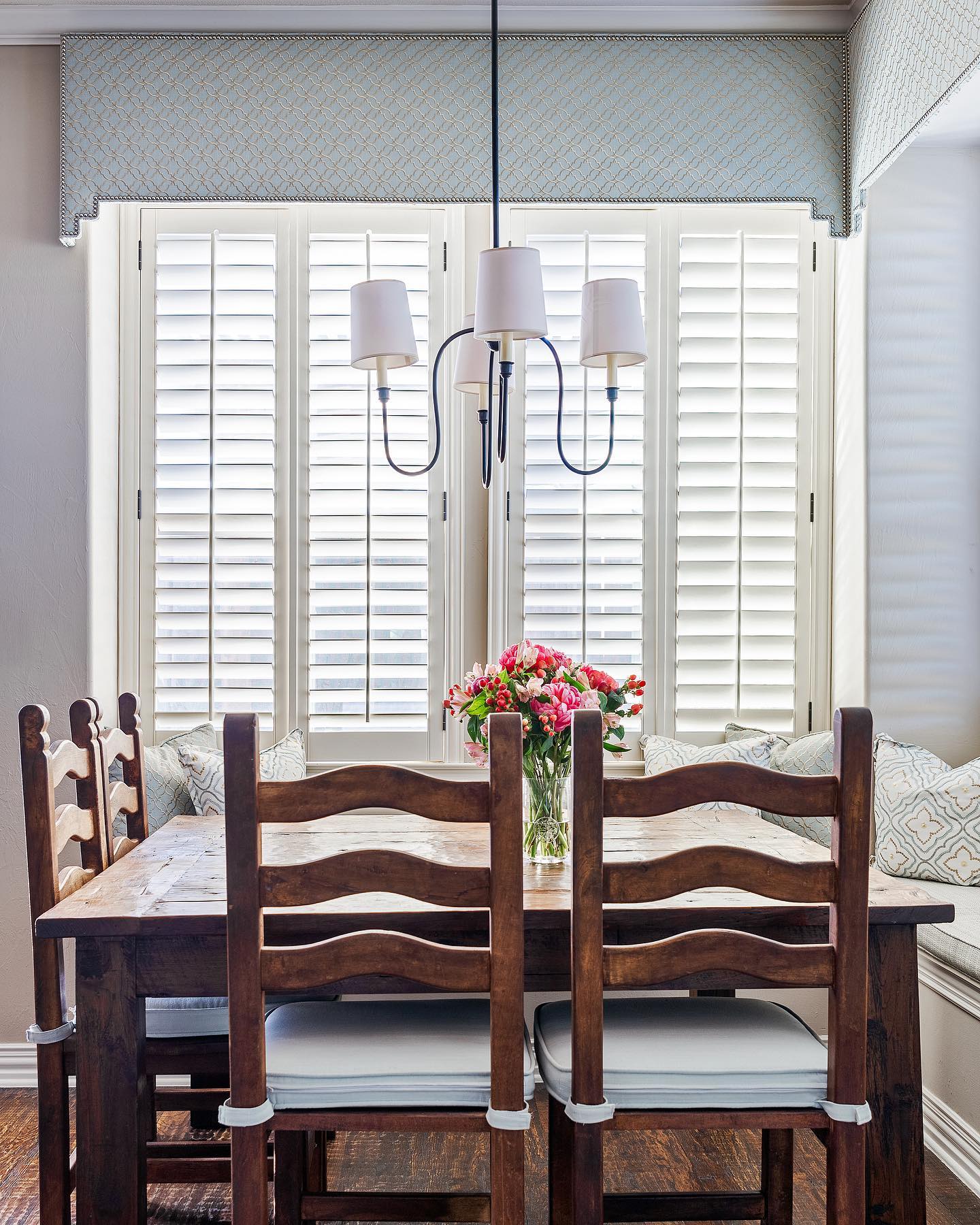 Vivienne Chandelier