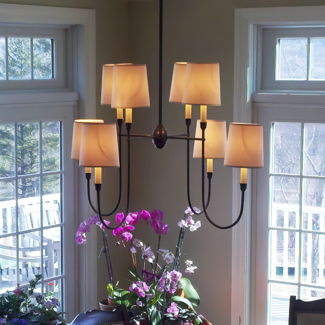 Vivienne Chandelier