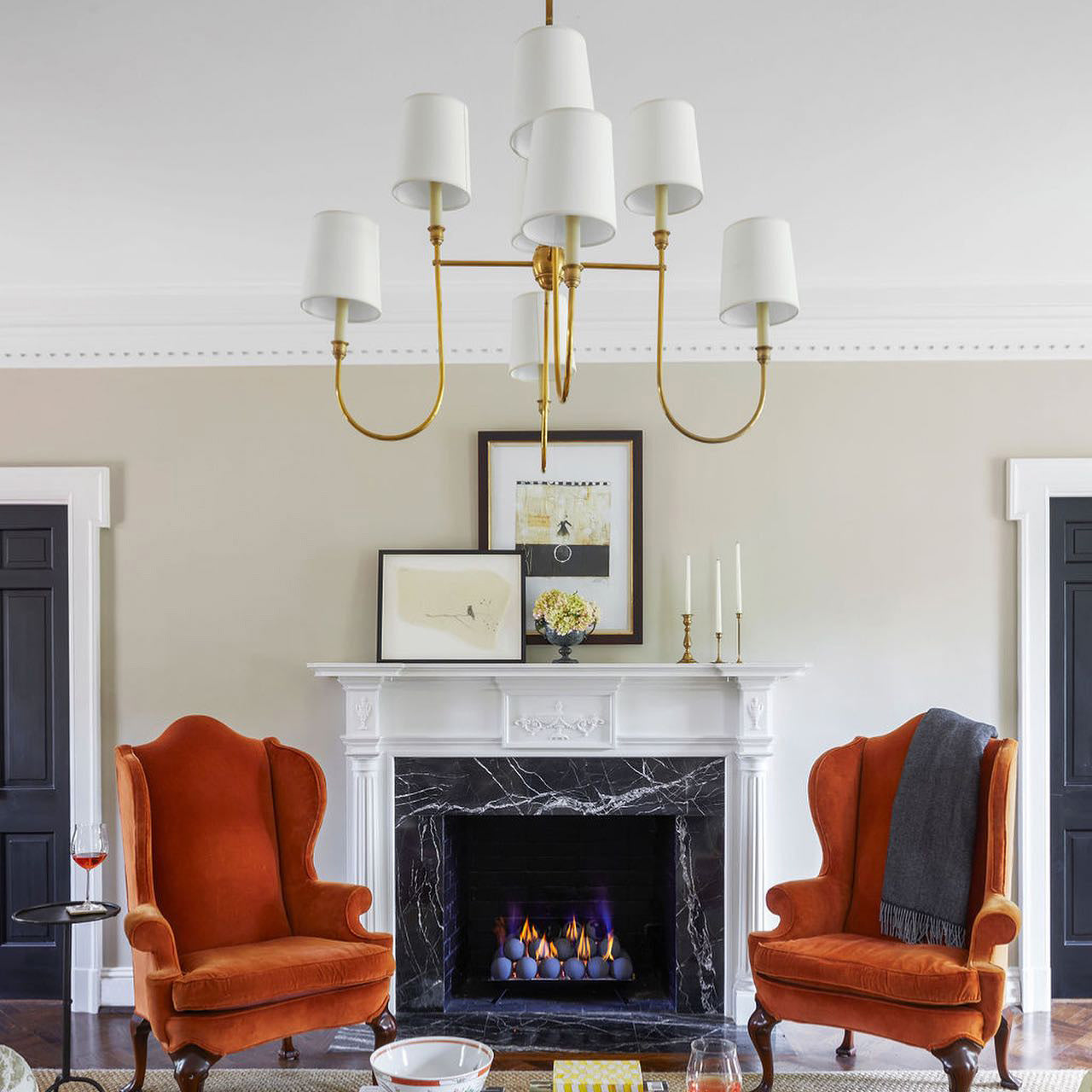 Vivienne Chandelier