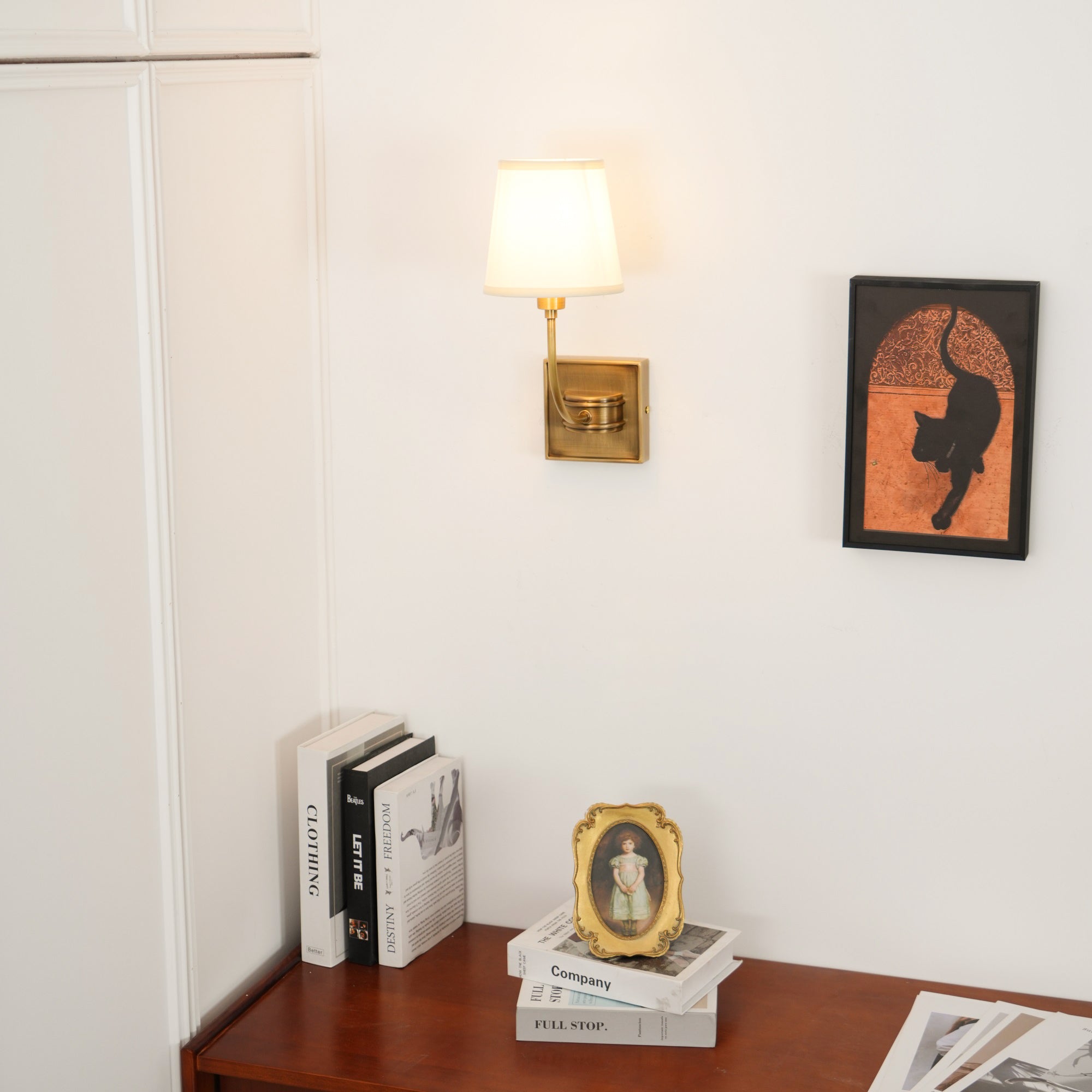 Amelie Wall Lamp