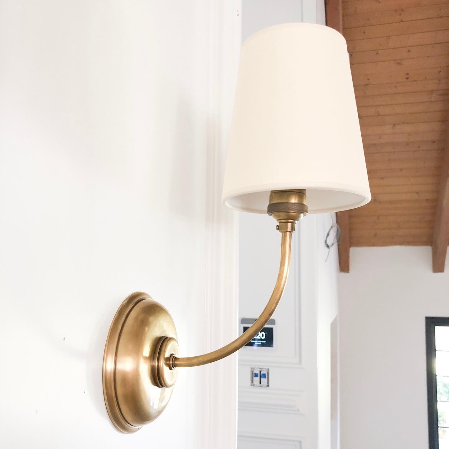 Amelie Wall Lamp
