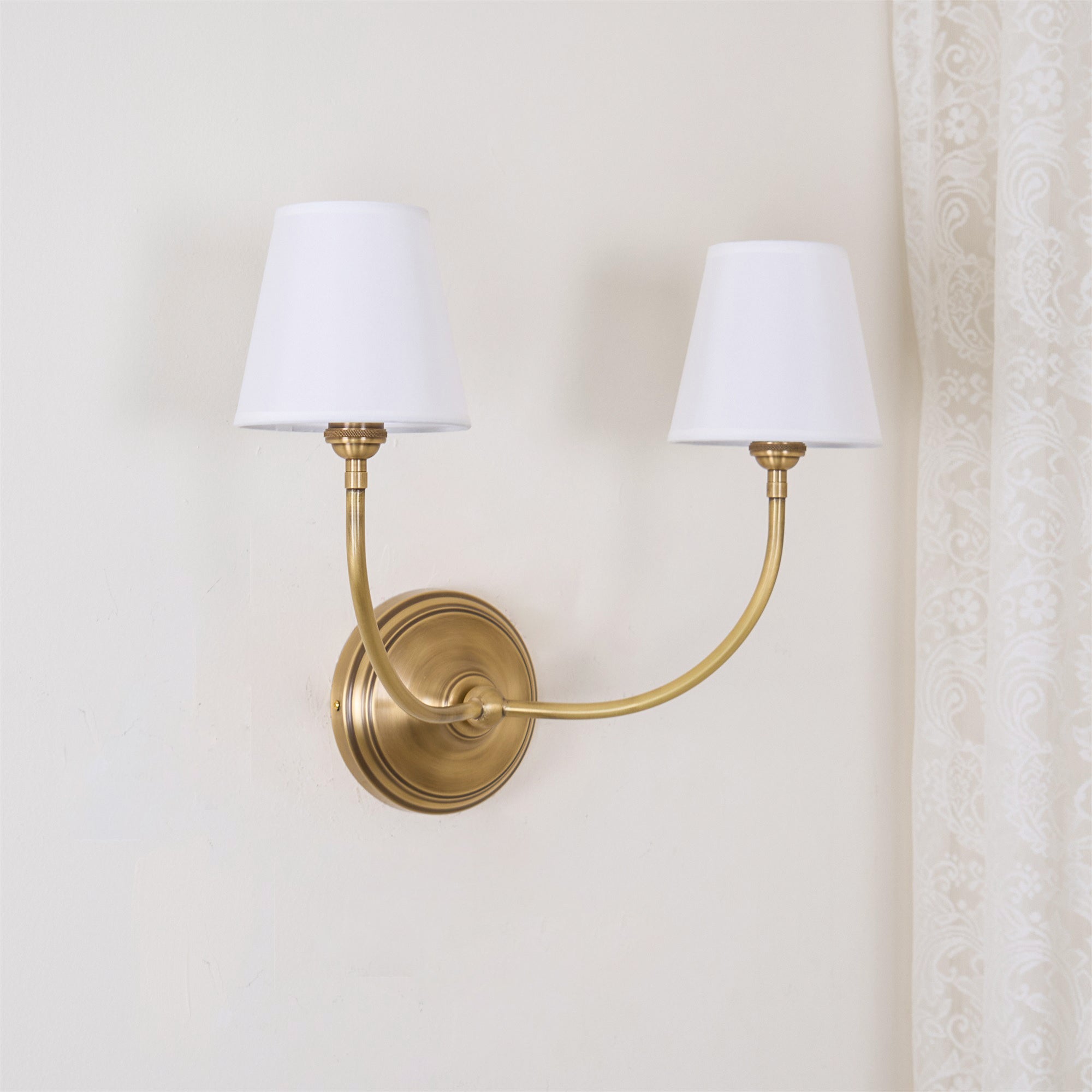 Amelie Wall Lamp