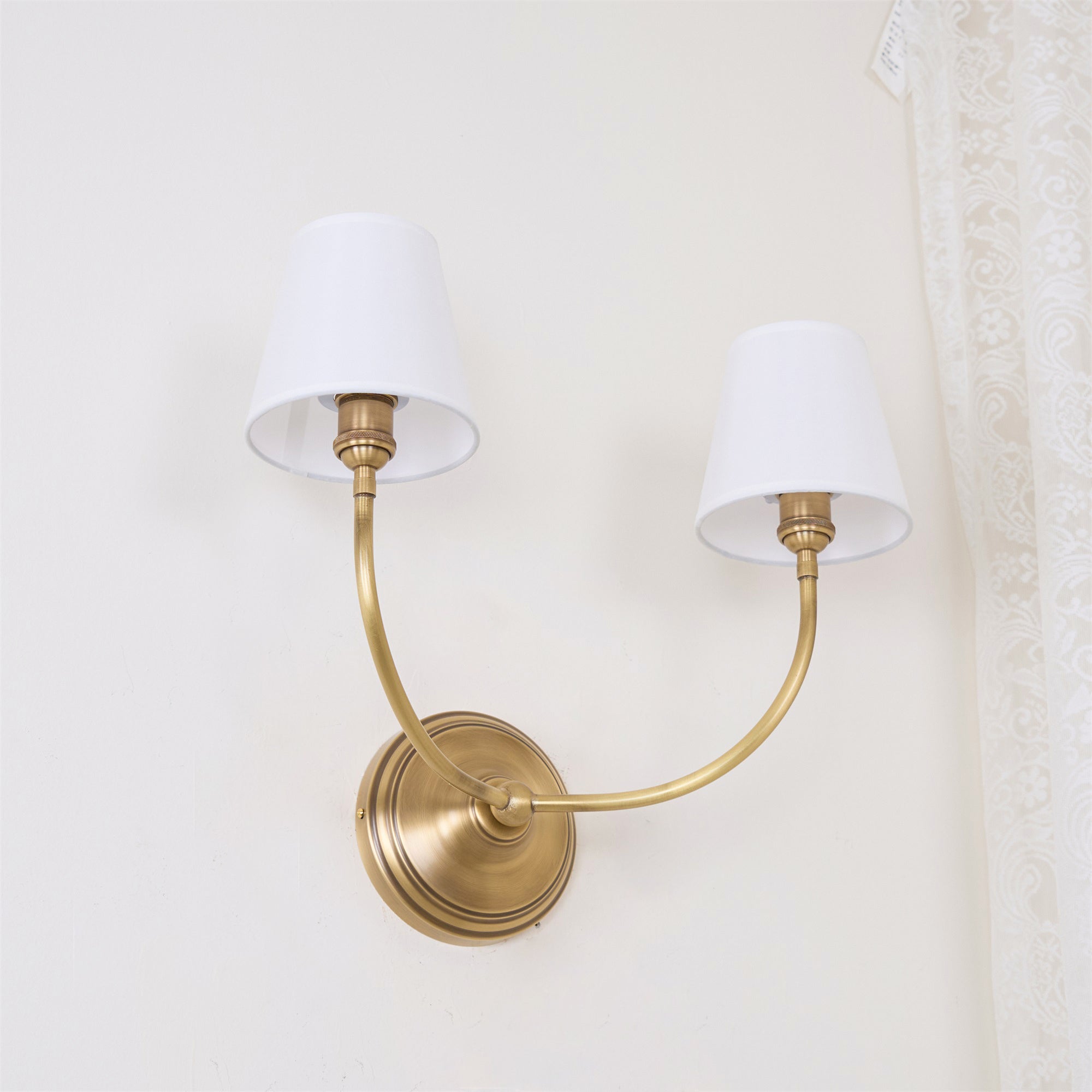 Amelie Wall Lamp