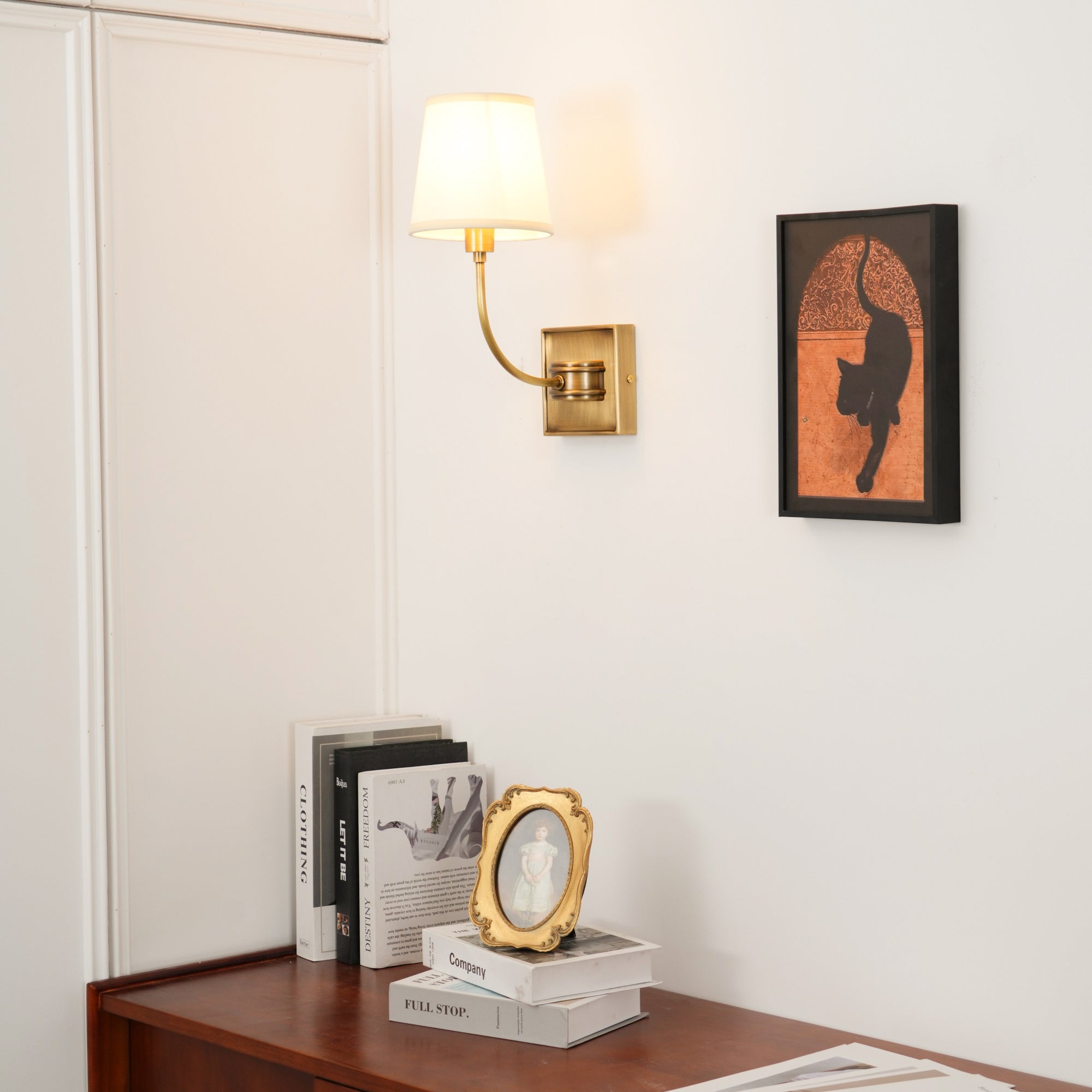 Amelie Wall Lamp