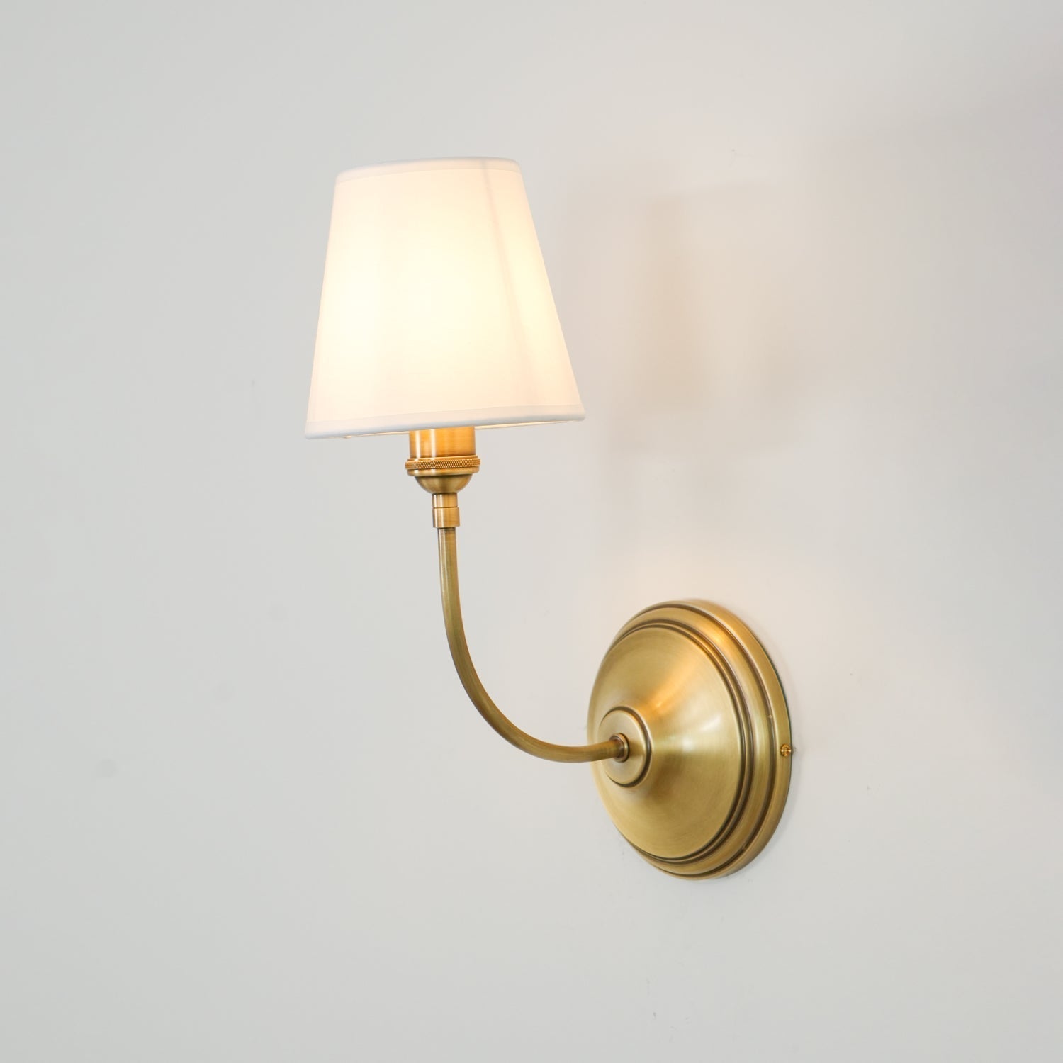 Amelie Wall Lamp