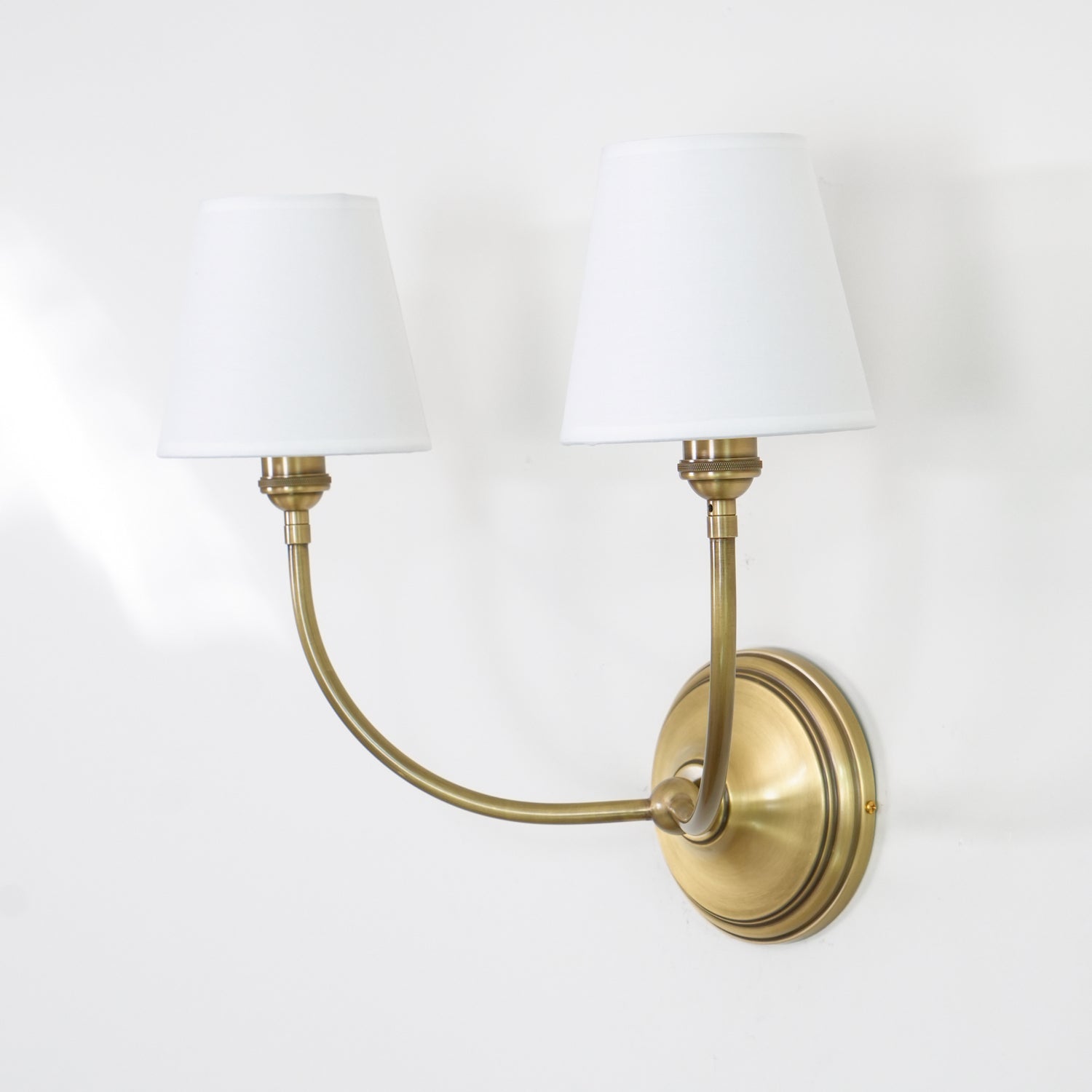 Amelie Wall Lamp