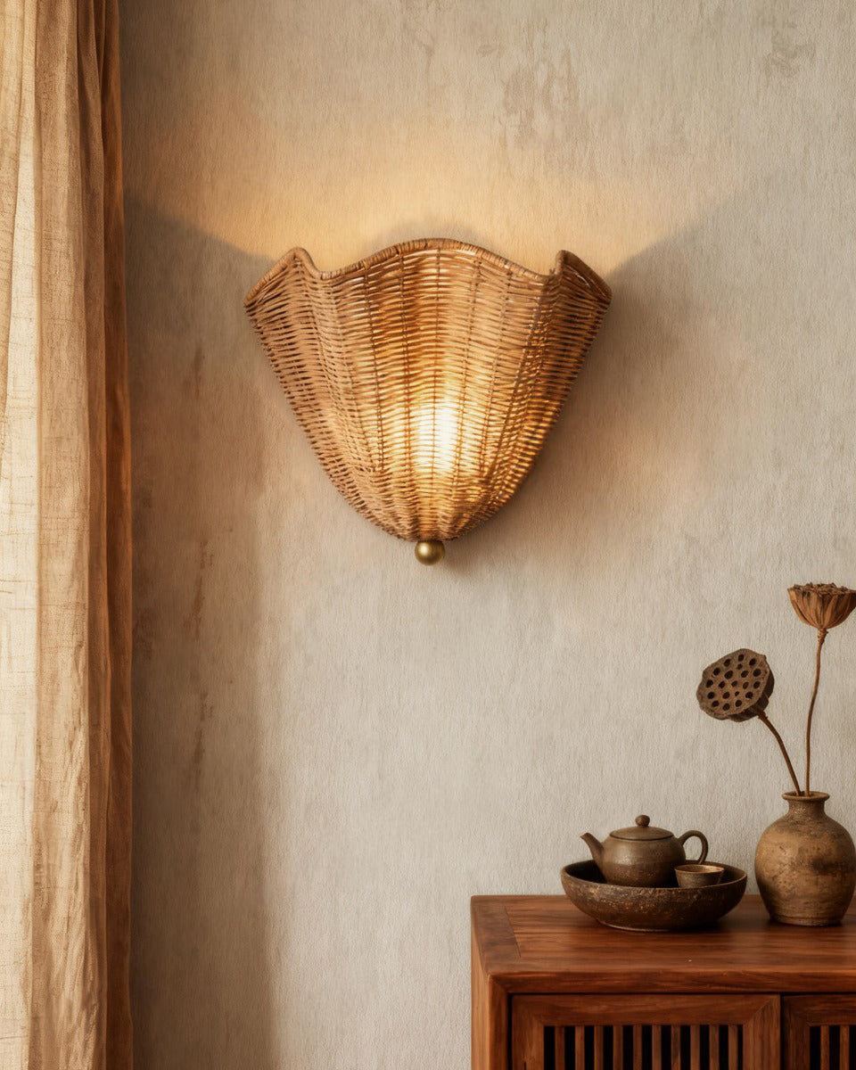 Sorrel Wall Lamp