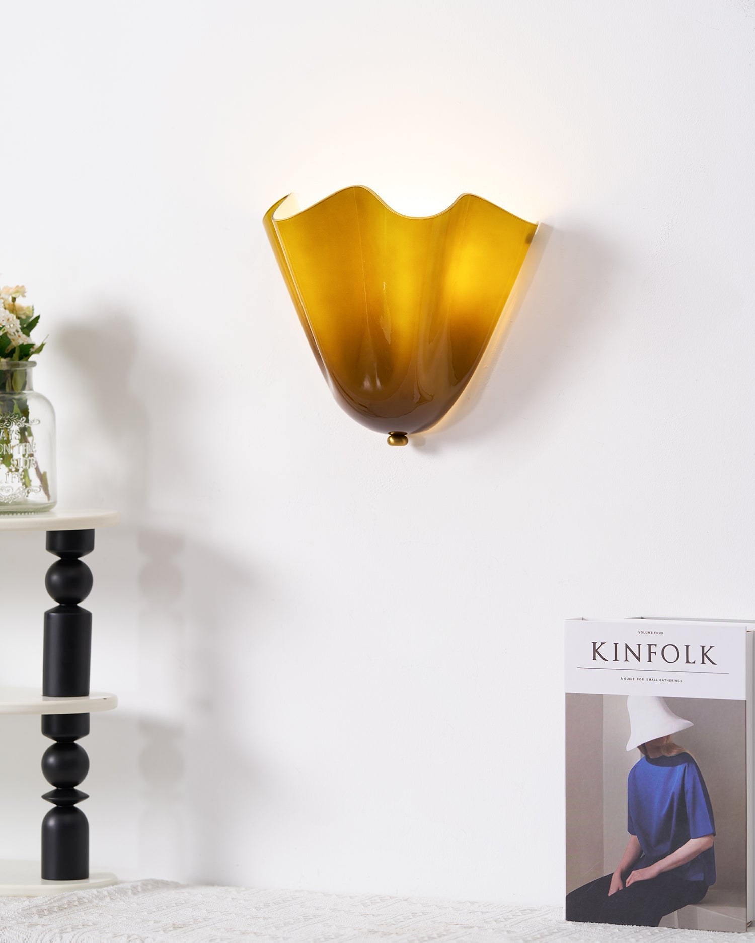 Lustra Wall Lamp Soft Curves-Neutral Decor
