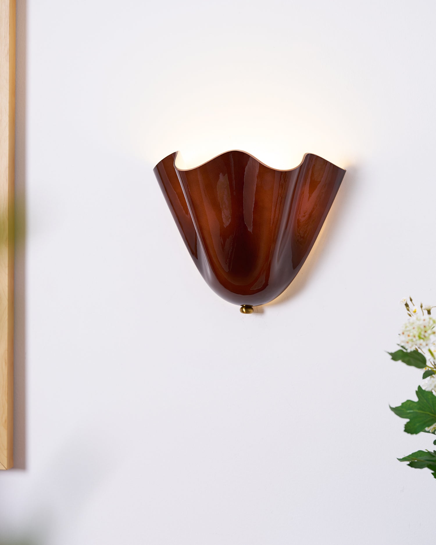 Lustra Wall Lamp Soft Curves-Neutral Decor