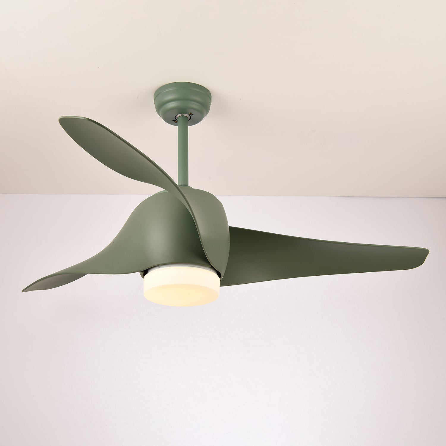 Verdantia Aero Ceiling Fan Light-Neutral Decor