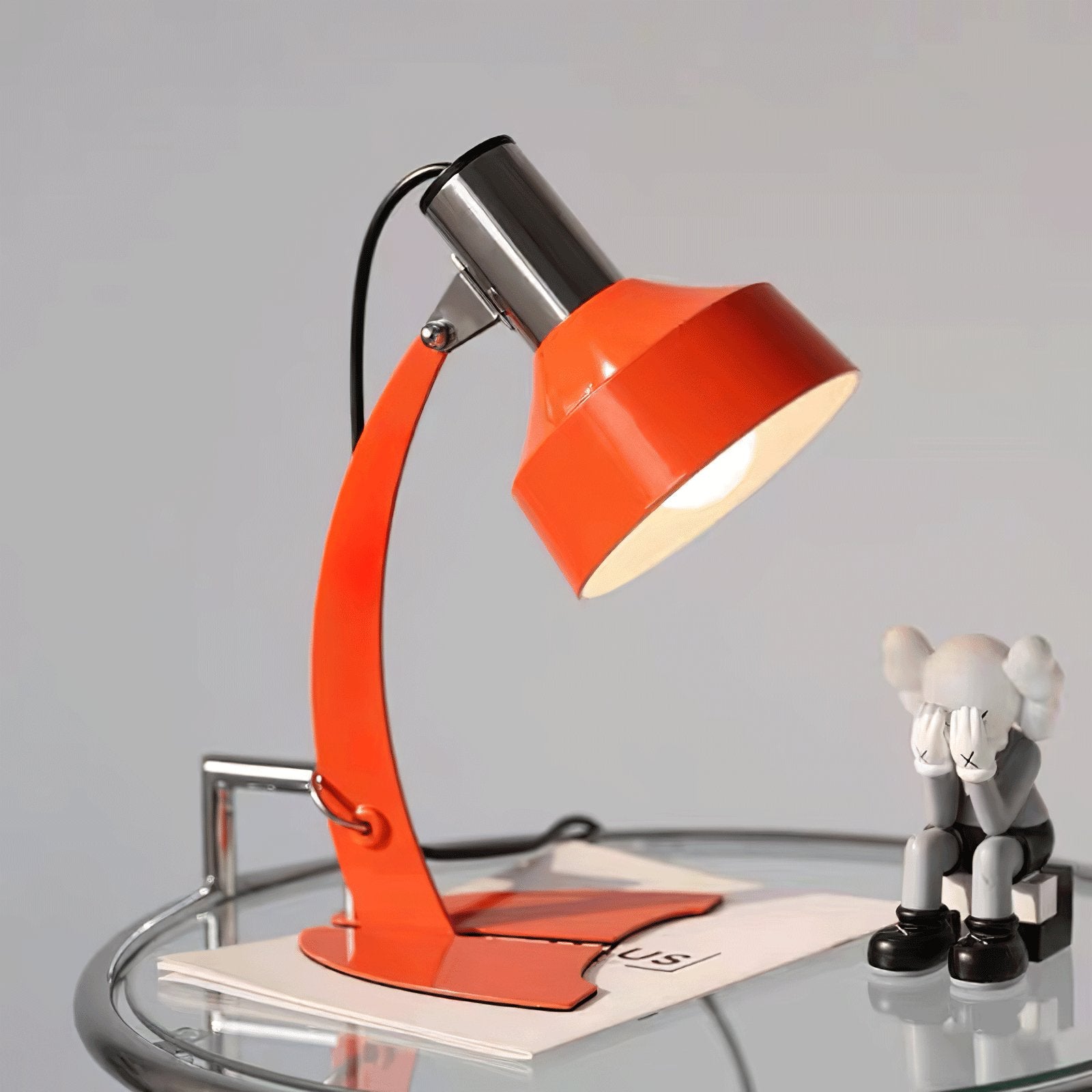 Elaris Retro Table Lamp-Neutral Decor