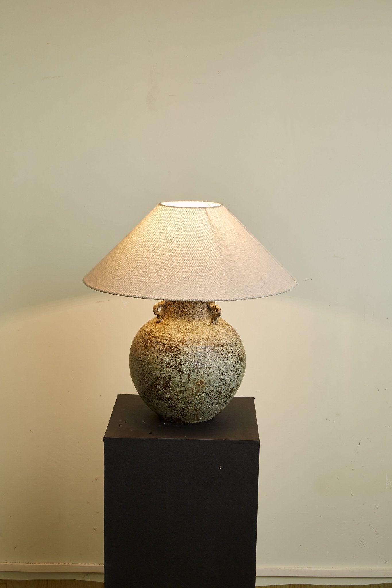 Doria Verdigris Handle Table Lamp-Neutral Decor