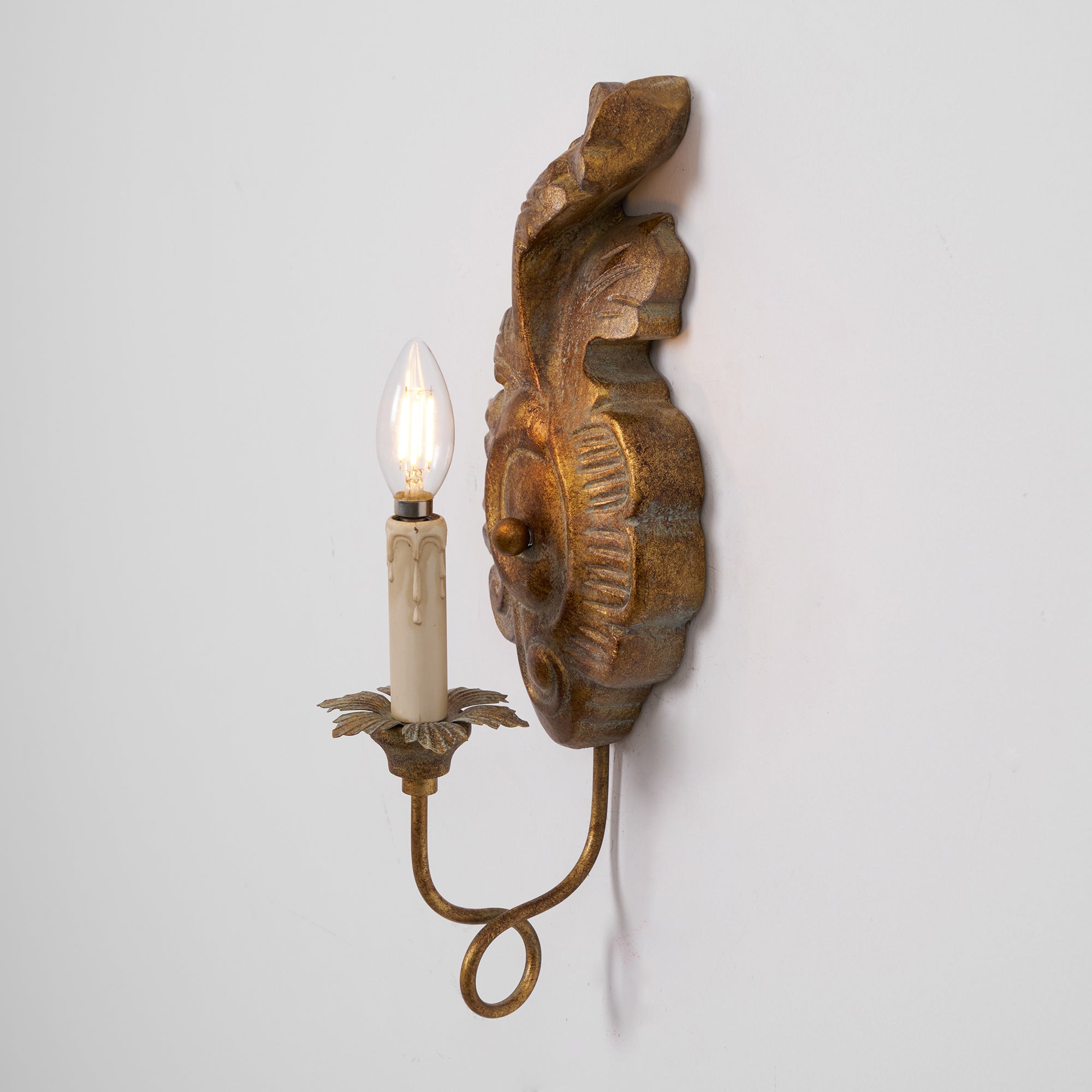 Seraphina Wall Lamp