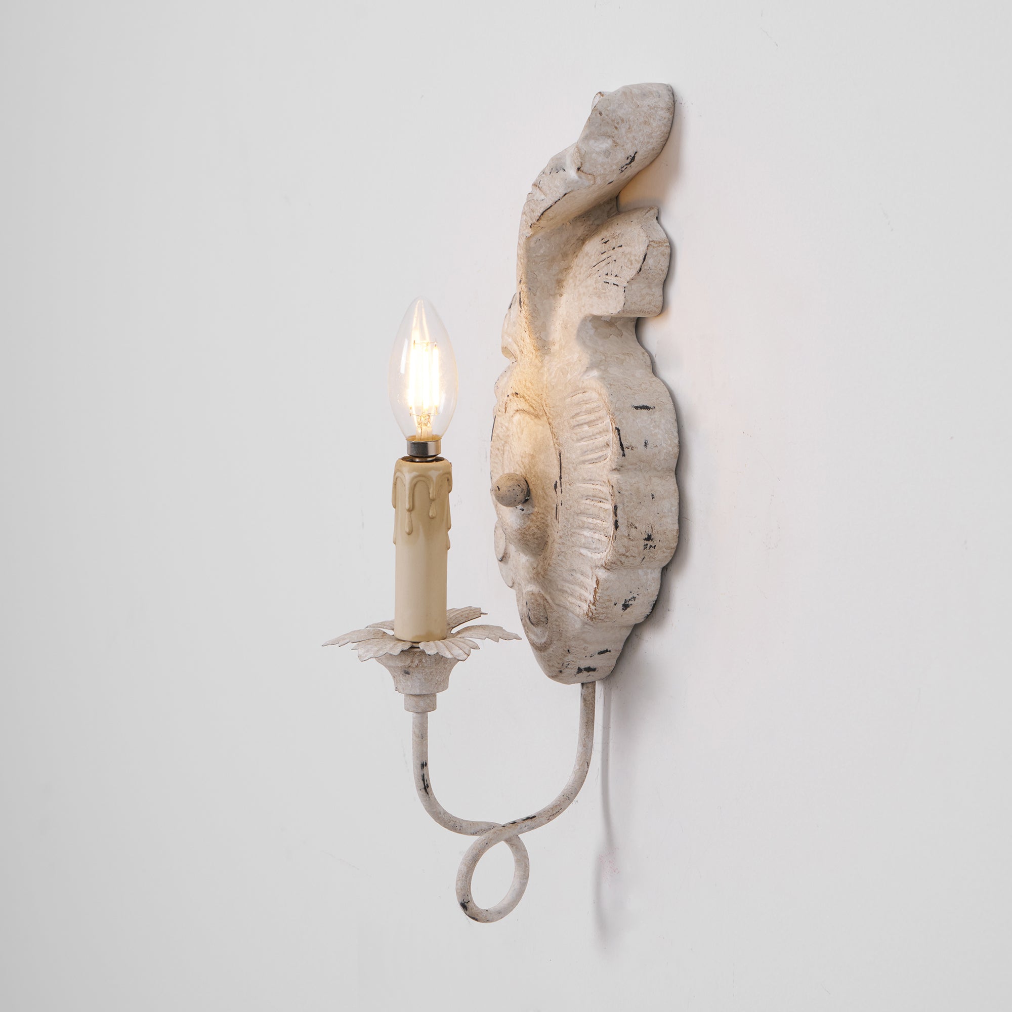 Seraphina Wall Lamp