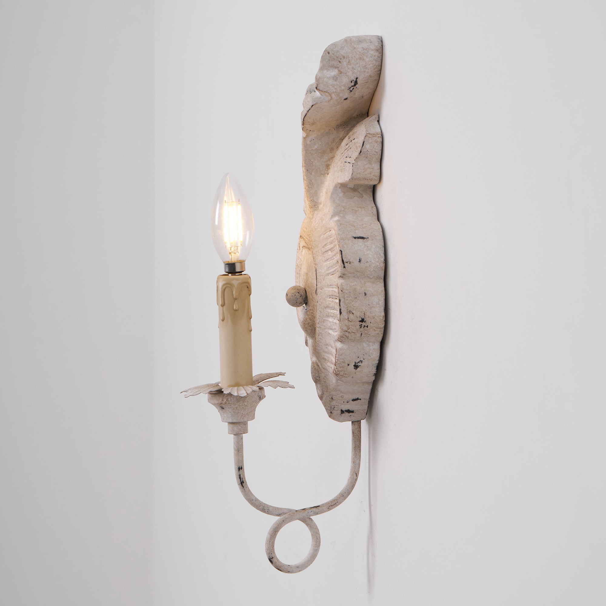 Seraphina Wall Lamp