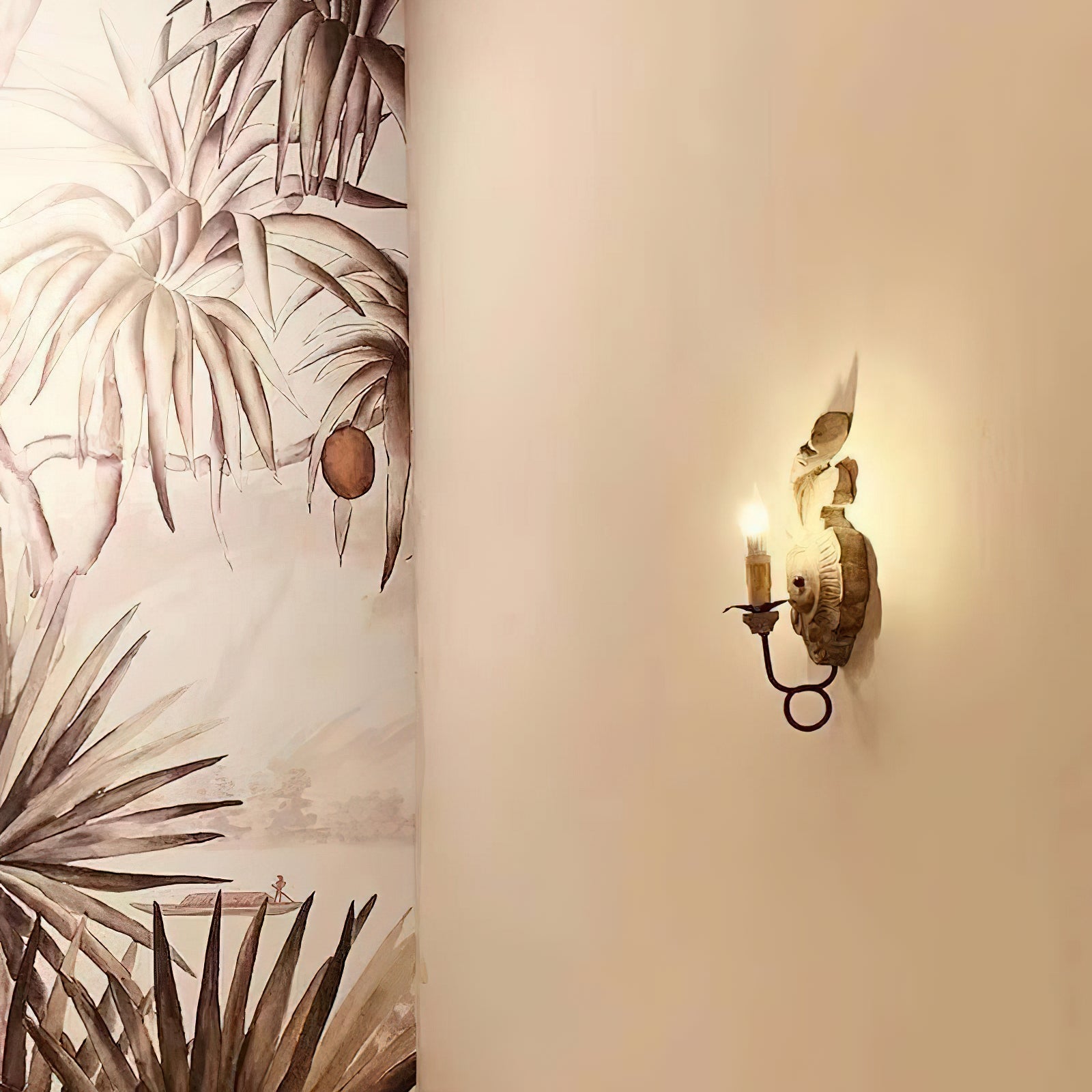 Seraphina Wall Lamp