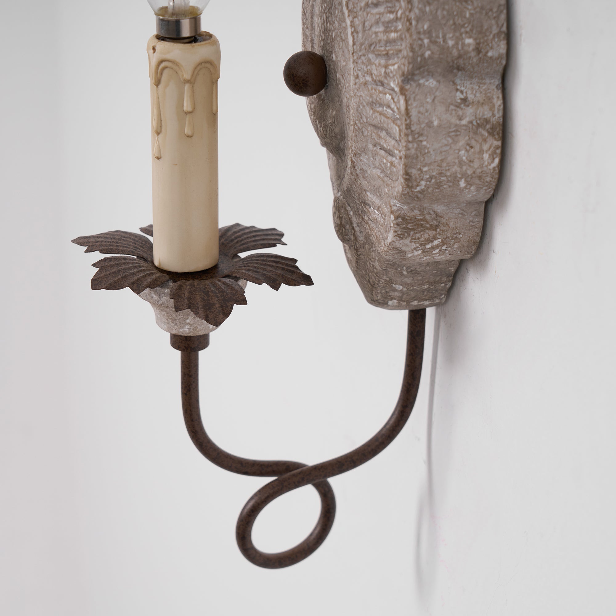 Seraphina Wall Lamp