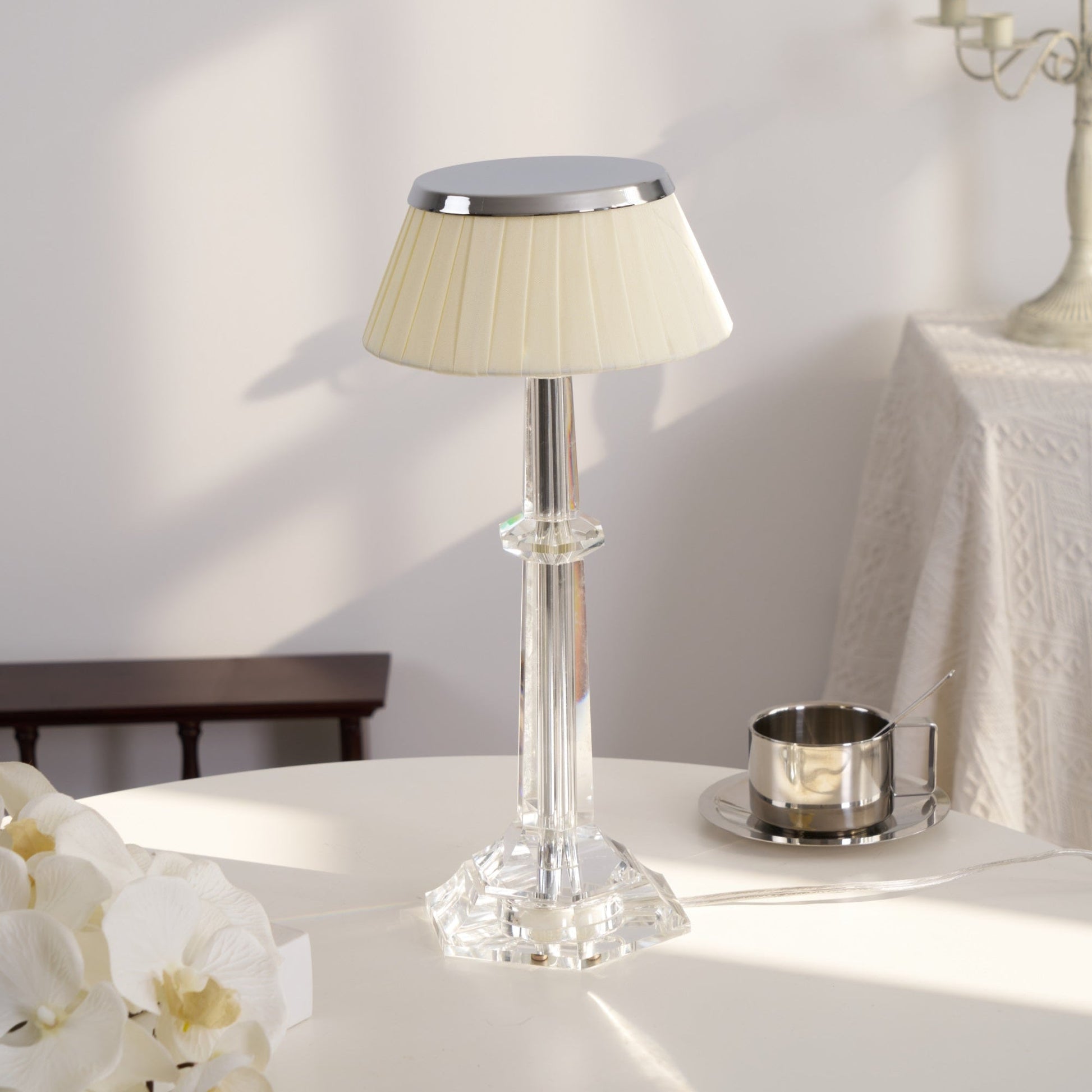 Haloza Fabric Luxurious Table Lamp-Neutral Decor