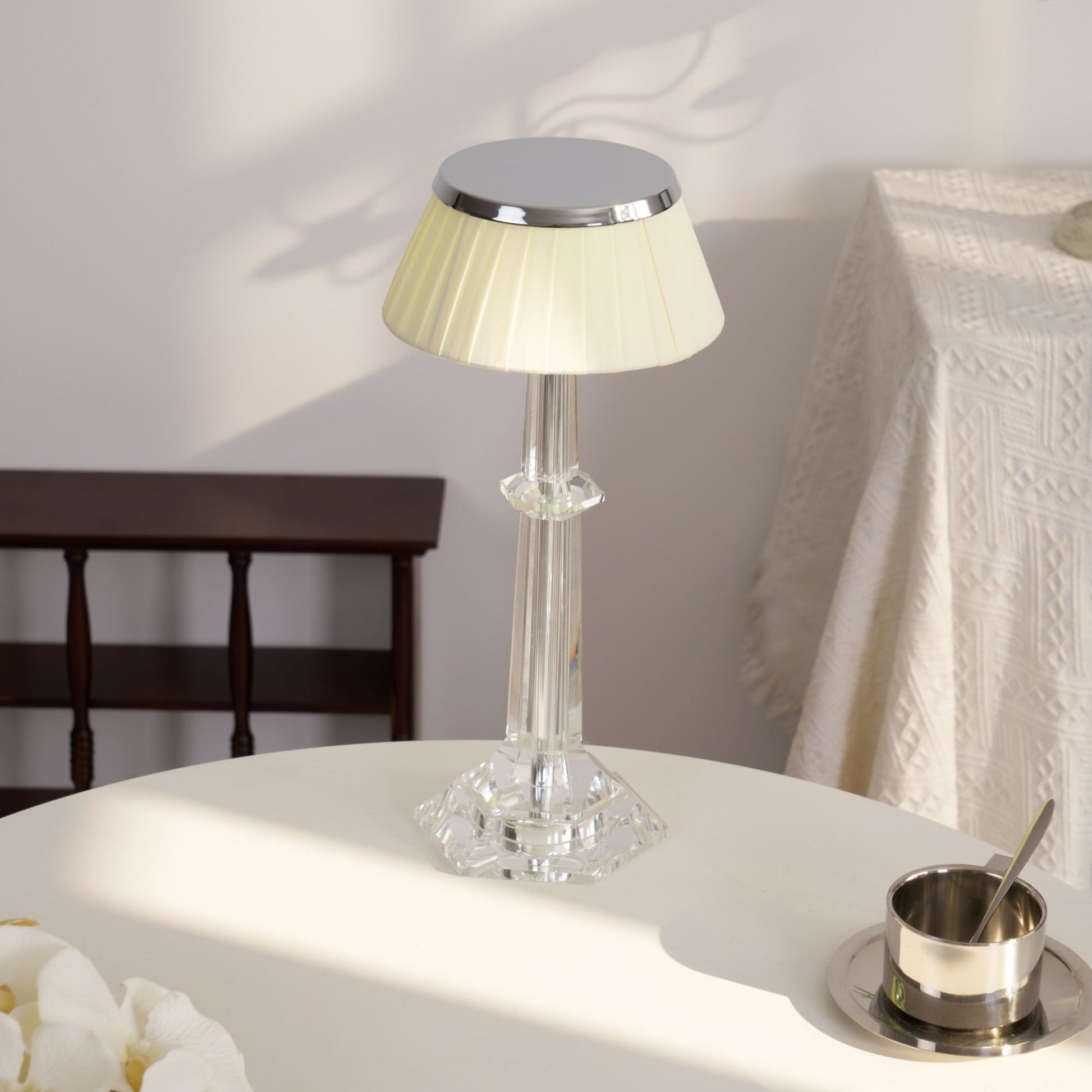Haloza Fabric Luxurious Table Lamp-Neutral Decor