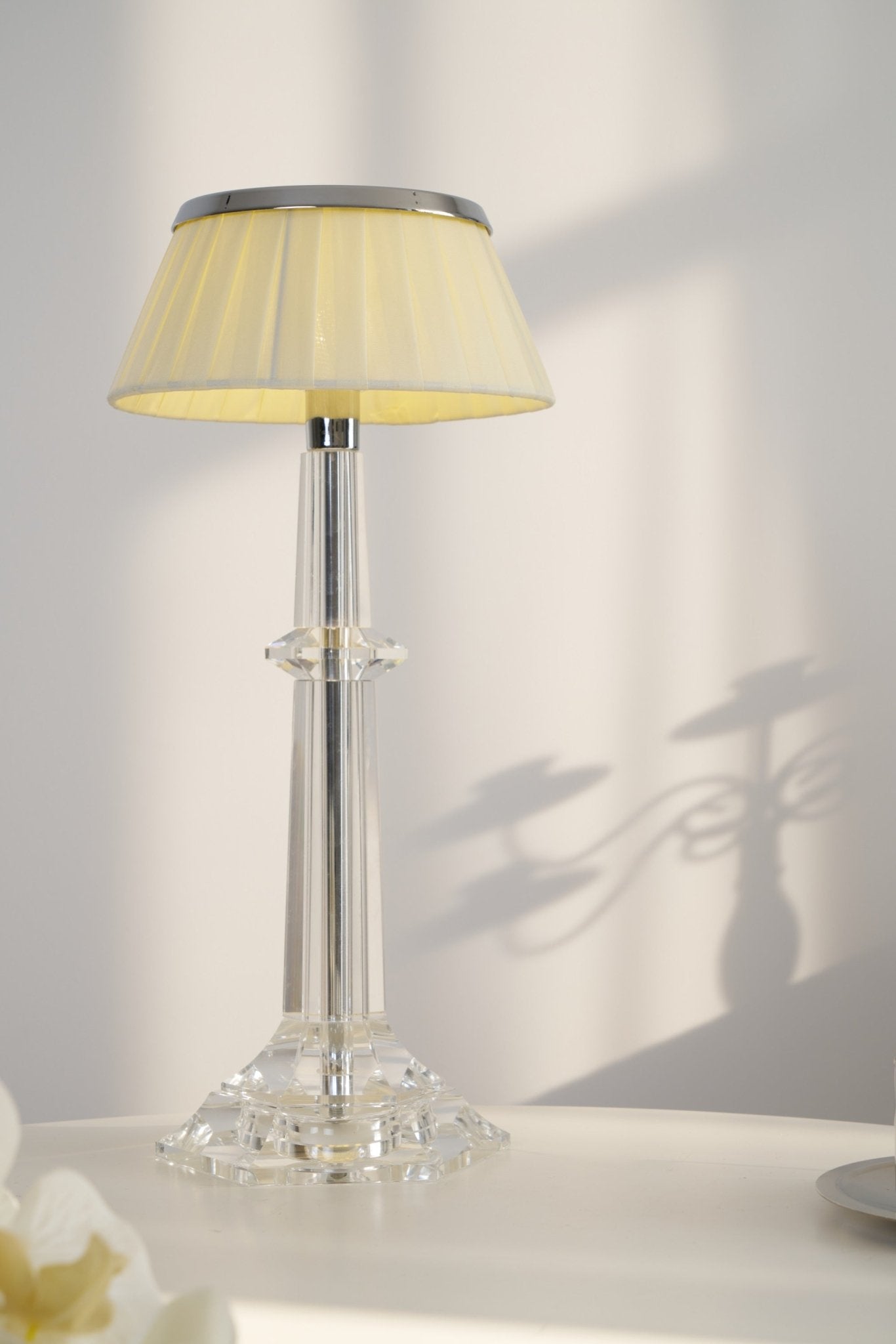 Haloza Fabric Luxurious Table Lamp-Neutral Decor