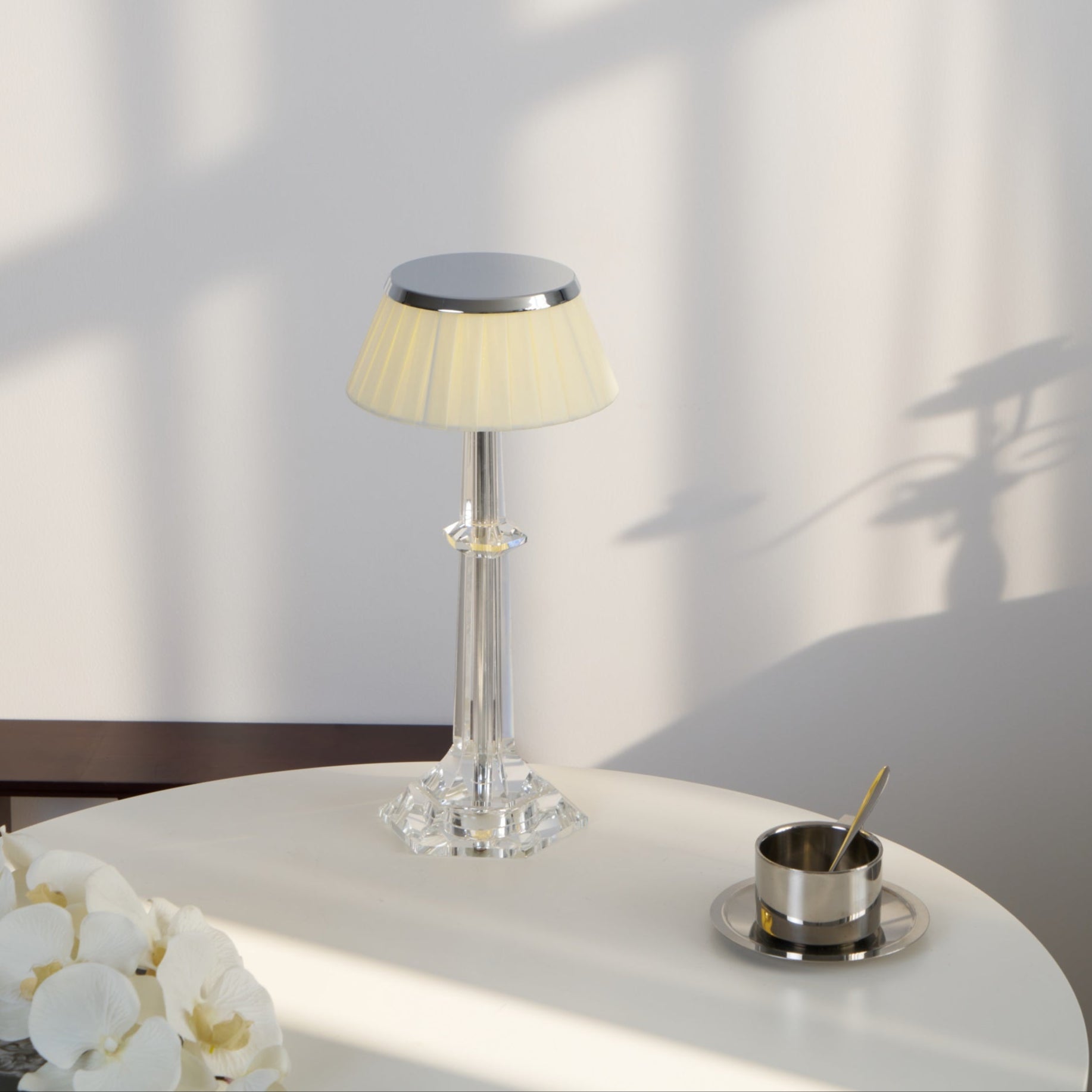 Haloza Fabric Luxurious Table Lamp-Neutral Decor